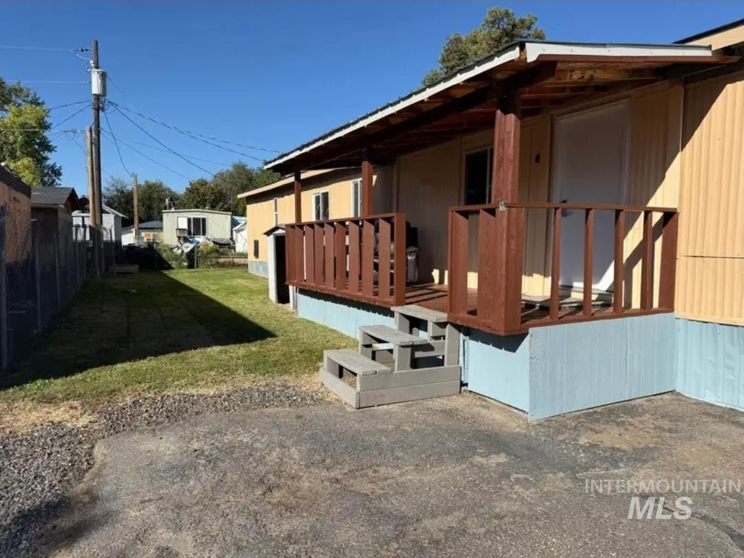 16581 N White Pine St, Nampa, Idaho 83651, 3 Bedrooms, 1 Bathroom, Residential For Sale, Price $74,900,MLS 98967881