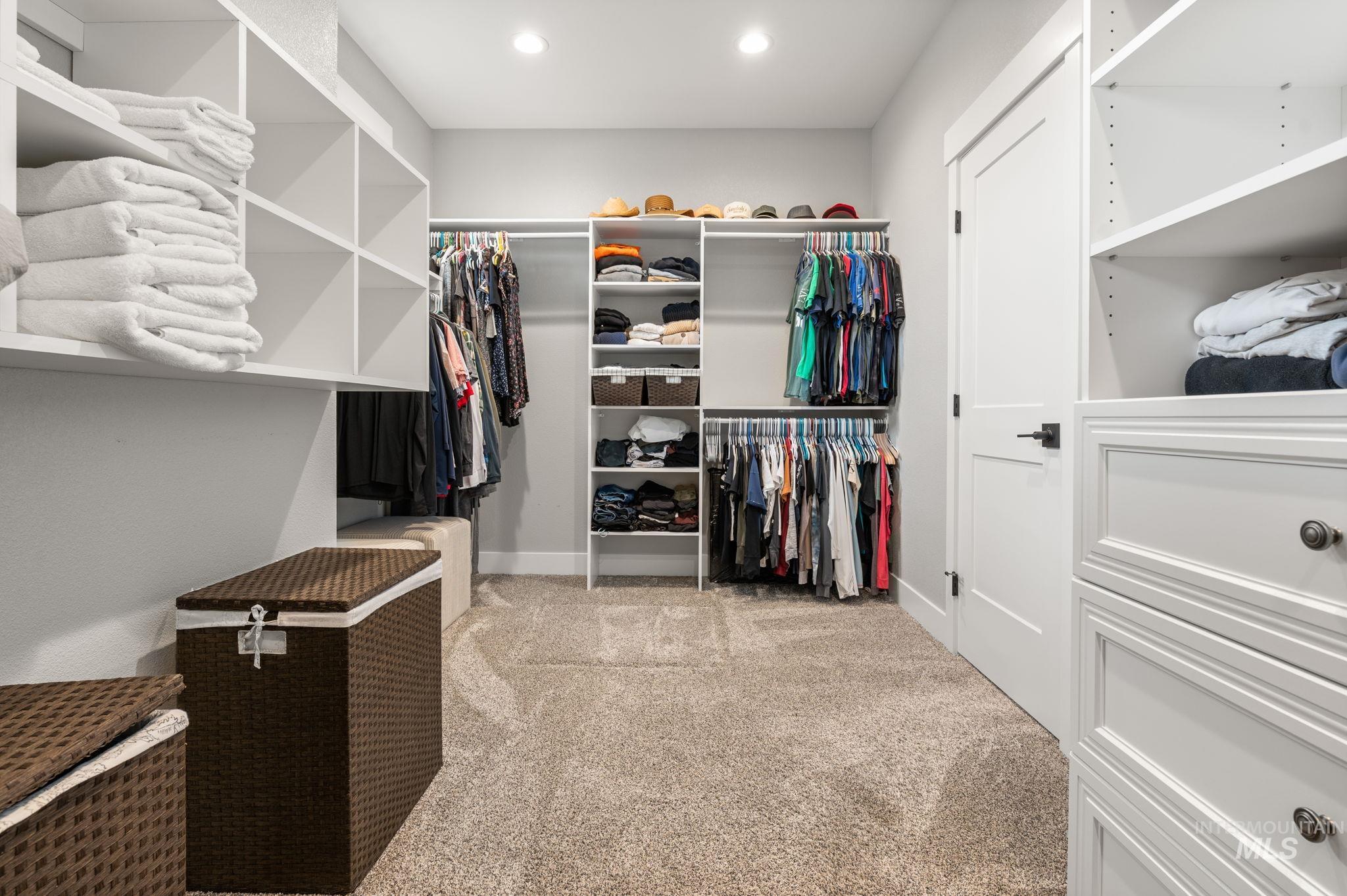 2349 Park Avenue, Lewiston, Idaho 83501, 4 Bedrooms, 2.5 Bathrooms, Residential For Sale, Price $1,380,000, 98967883