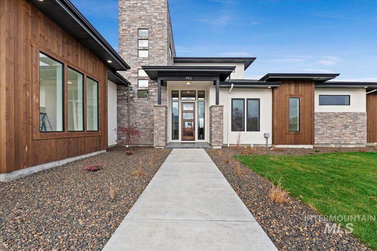 993 S Waning Ln, Eagle, Idaho 83616, 4 Bedrooms, 4.5 Bathrooms, Residential For Sale, Price $2,249,999,MLS 98967884