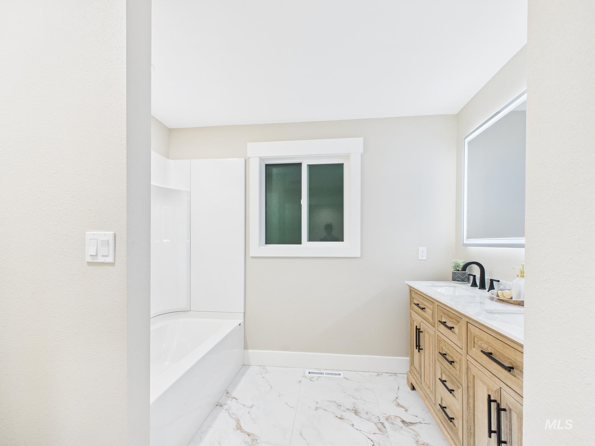 312 3rd Ave., Lewiston, Idaho 83501, 4 Bedrooms, 2 Bathrooms, Residential For Sale, Price $505,000,MLS 98967891