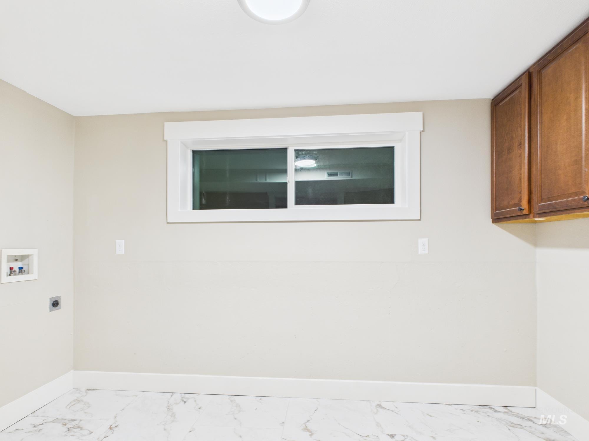 312 3rd Ave., Lewiston, Idaho 83501, 4 Bedrooms, 2 Bathrooms, Residential For Sale, Price $505,000,MLS 98967891