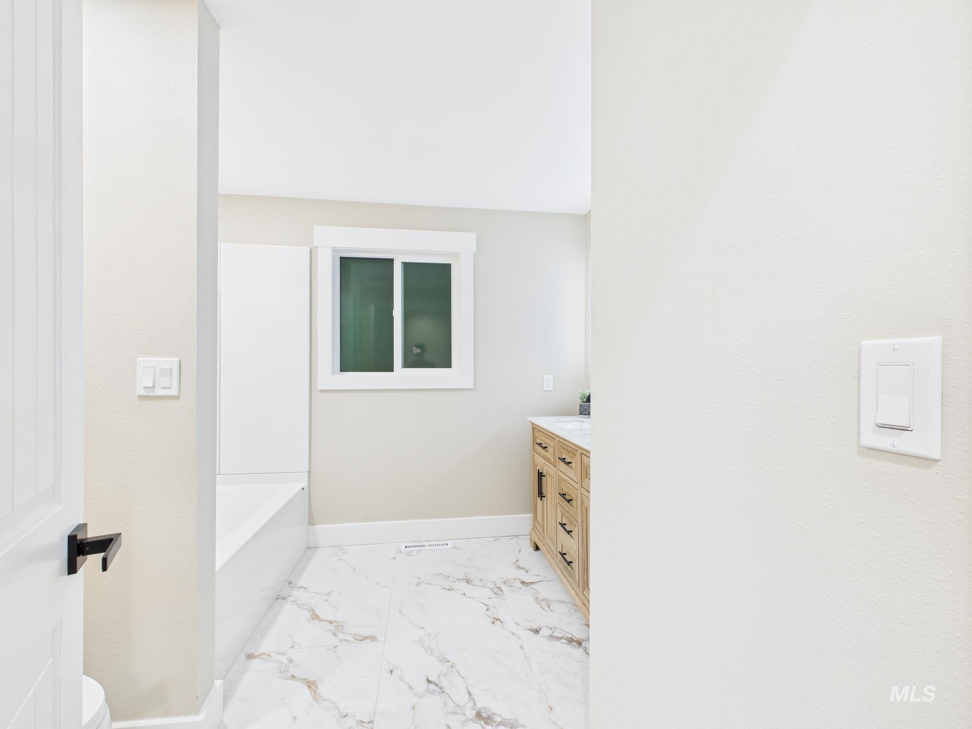 312 3rd Ave., Lewiston, Idaho 83501, 4 Bedrooms, 2 Bathrooms, Residential For Sale, Price $505,000,MLS 98967891