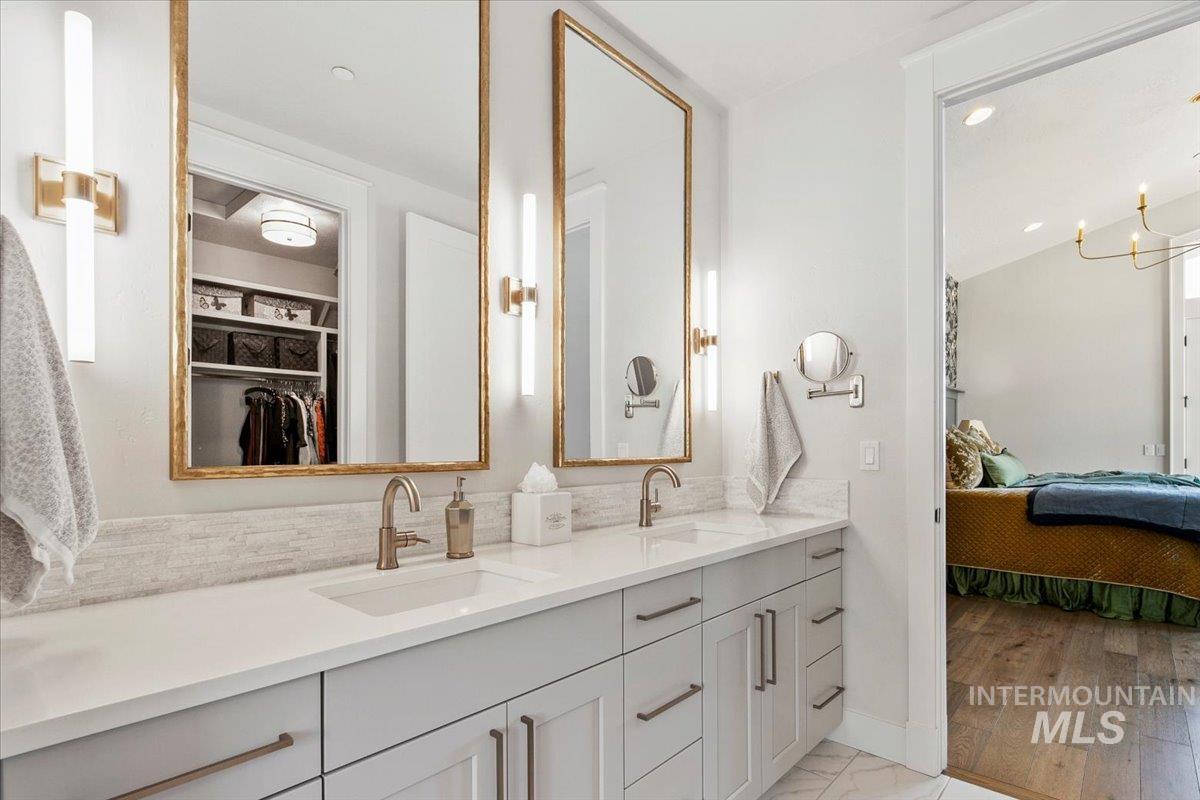 1544 S Trent Point Way, Boise, Idaho 83712, 3 Bedrooms, 2.5 Bathrooms, Residential For Sale, Price $1,399,000,MLS 98967894