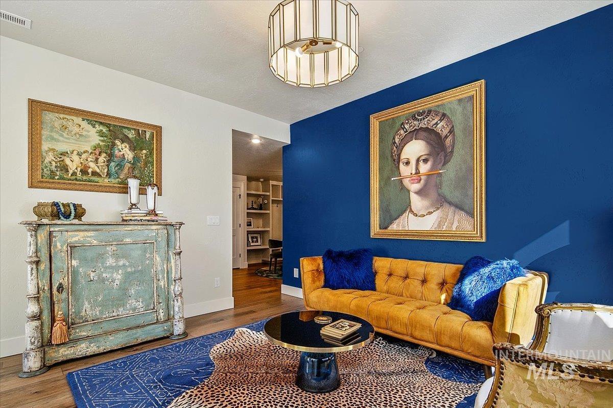 1544 S Trent Point Way, Boise, Idaho 83712, 3 Bedrooms, 2.5 Bathrooms, Residential For Sale, Price $1,399,000,MLS 98967894