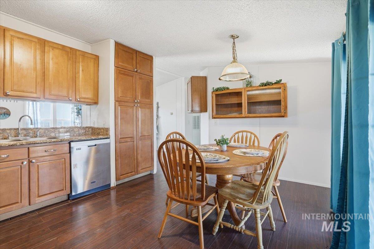 4320 Pershall Rd, Marsing, Idaho 83639, 3 Bedrooms, 2 Bathrooms, Residential For Sale, Price $649,900,MLS 98967895