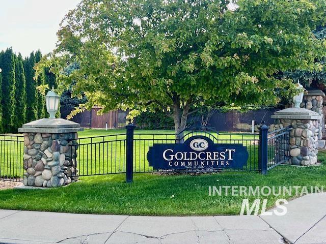 922 N Wakefield, Nampa, Idaho 83651, 3 Bedrooms, 2 Bathrooms, Residential For Sale, Price $335,000,MLS 98967904