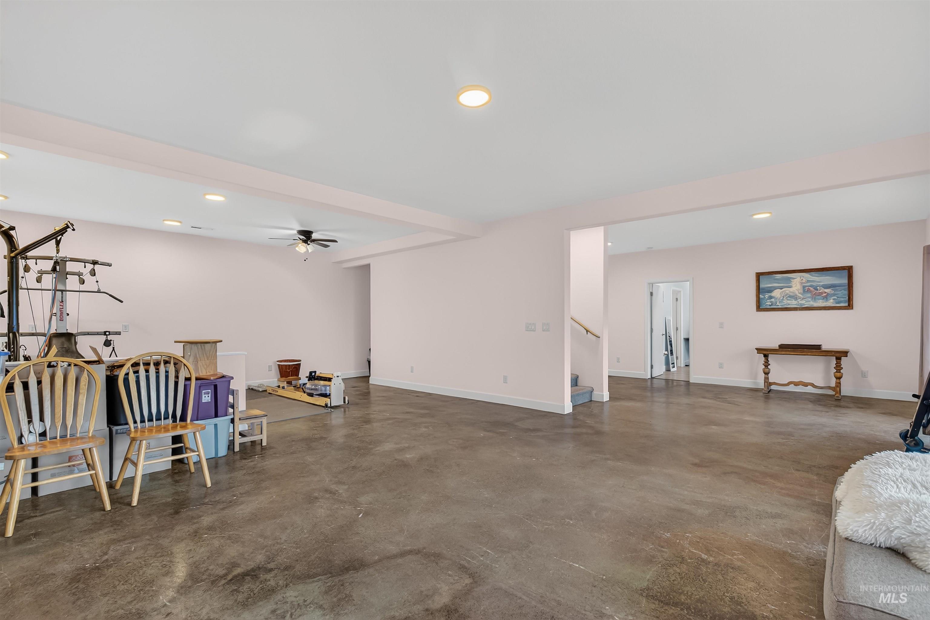 1241 Amity Lane, Clarkston, Washington 99403, 3 Bedrooms, 3 Bathrooms, Residential For Sale, Price $789,900,MLS 98967912