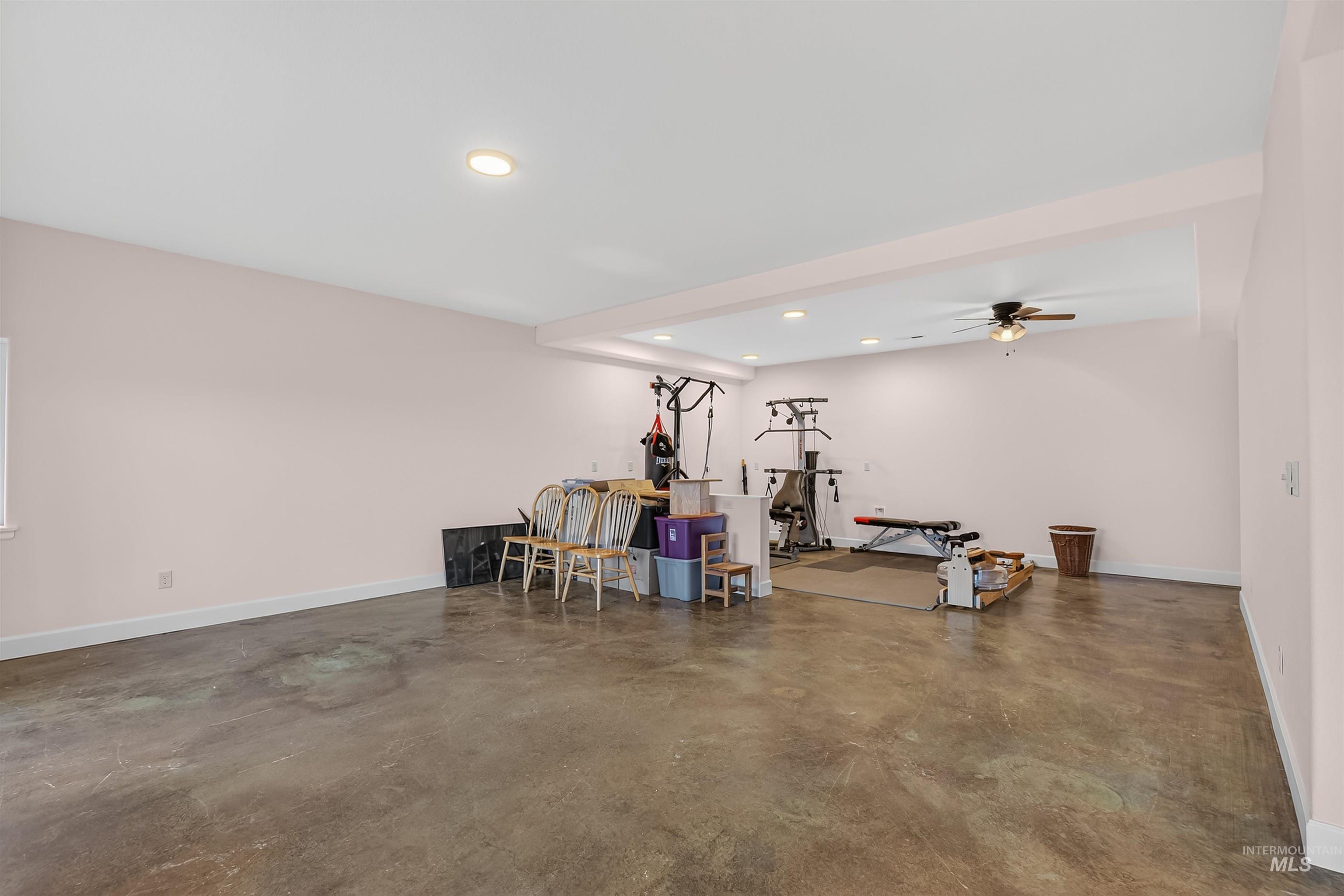 1241 Amity Lane, Clarkston, Washington 99403, 3 Bedrooms, 3 Bathrooms, Residential For Sale, Price $789,900,MLS 98967912