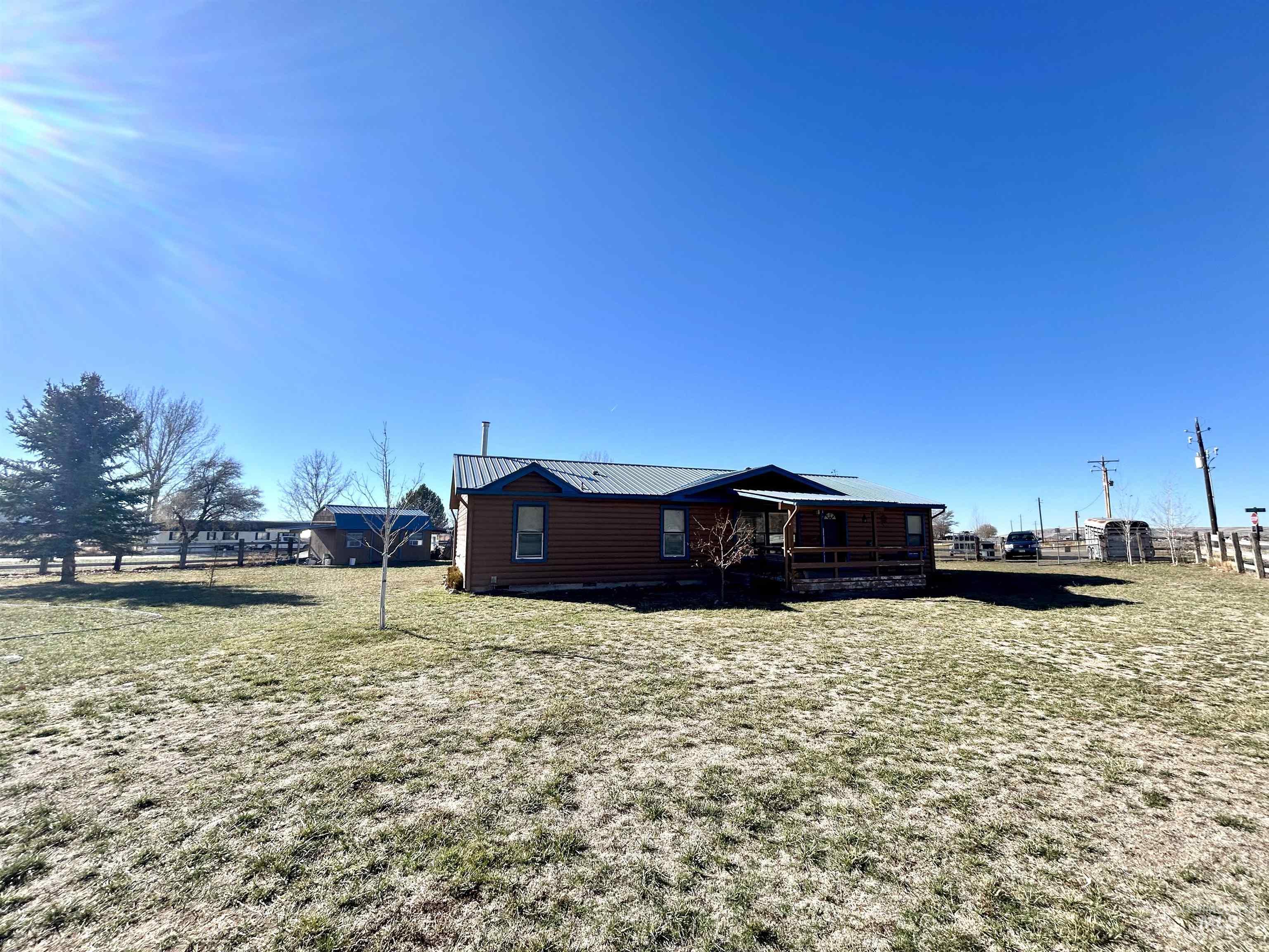 1510 Idaho, Jordan Valley, Idaho 97910, 3 Bedrooms, 2 Bathrooms, Residential For Sale, Price $265,000,MLS 98967919
