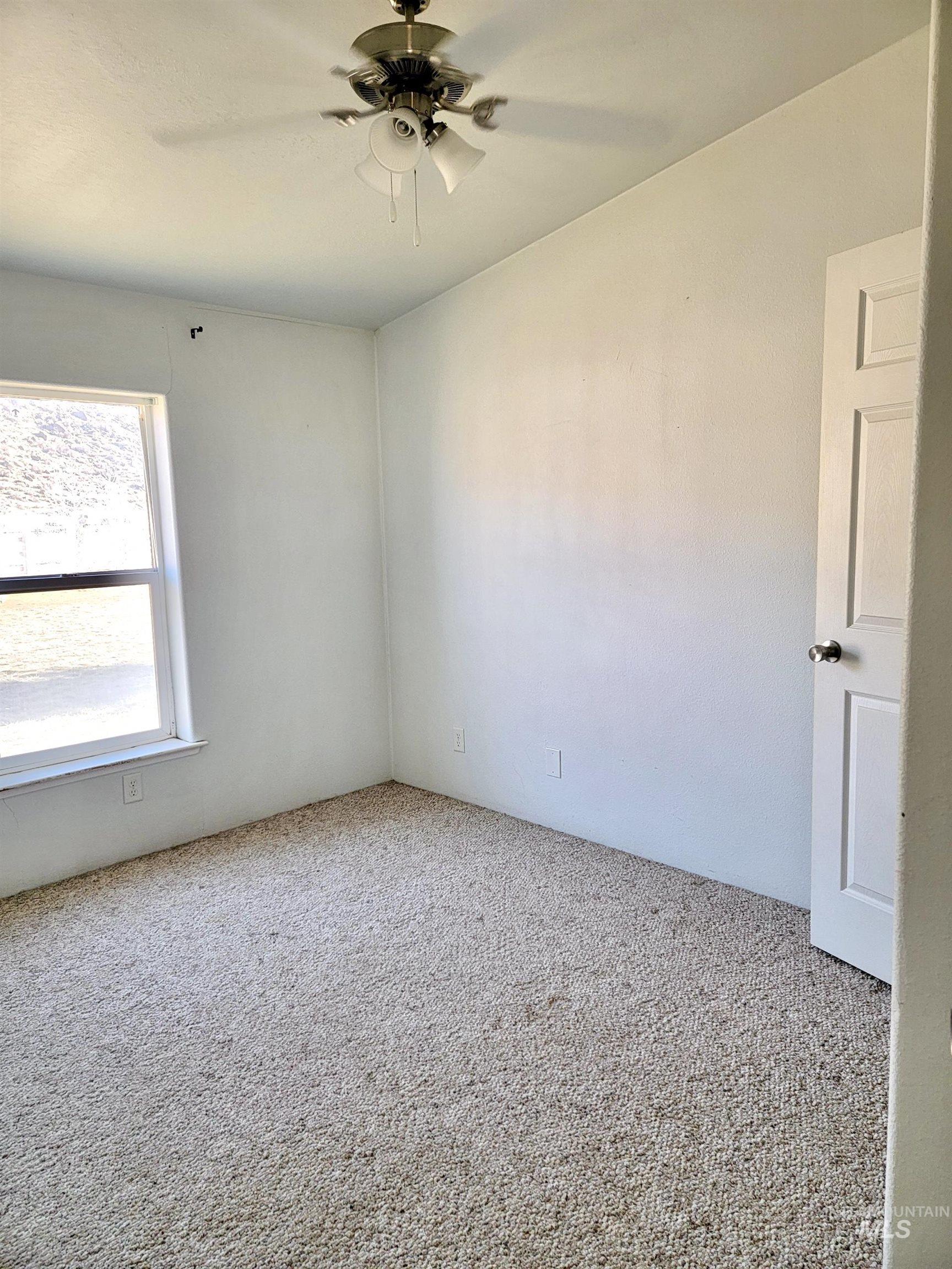 1510 Idaho, Jordan Valley, Idaho 97910, 3 Bedrooms, 2 Bathrooms, Residential For Sale, Price $265,000,MLS 98967919