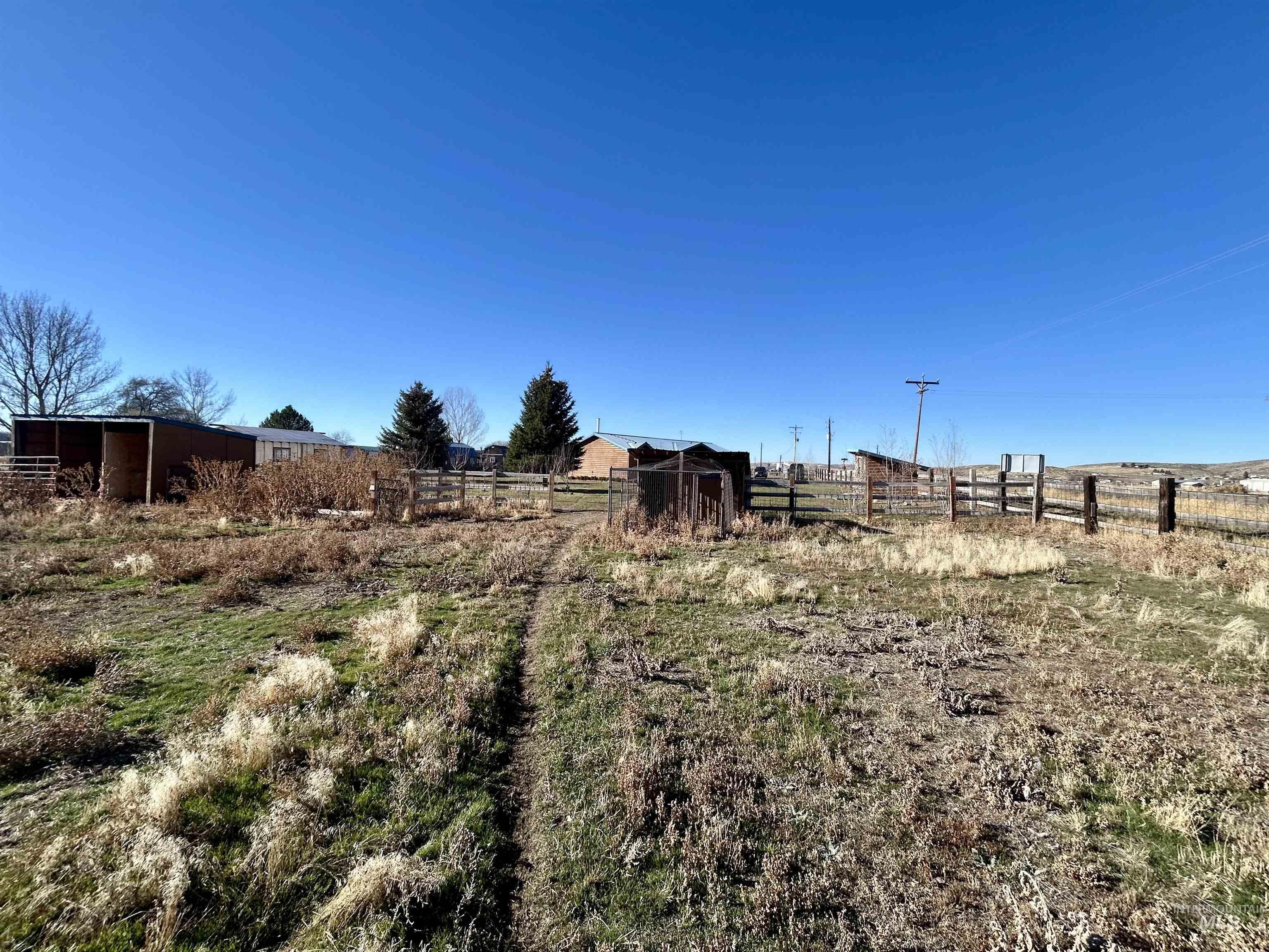 1510 Idaho, Jordan Valley, Idaho 97910, 3 Bedrooms, 2 Bathrooms, Residential For Sale, Price $265,000,MLS 98967919