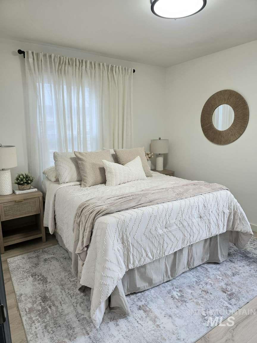 513 W Mission Ave, Kellogg, Idaho 83837, 4 Bedrooms, 1 Bathroom, Residential For Sale, Price $355,000,MLS 98967927