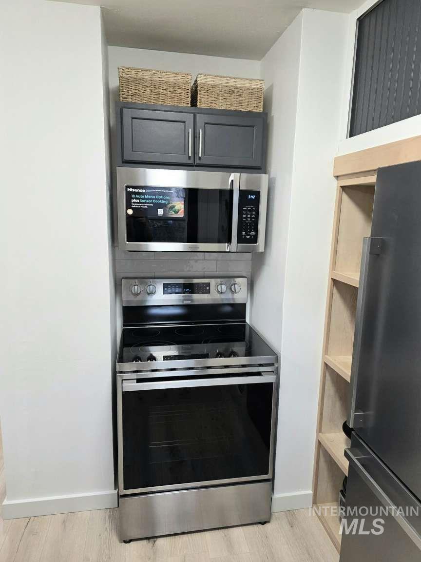 513 W Mission Ave, Kellogg, Idaho 83837, 4 Bedrooms, 1 Bathroom, Residential For Sale, Price $355,000,MLS 98967927