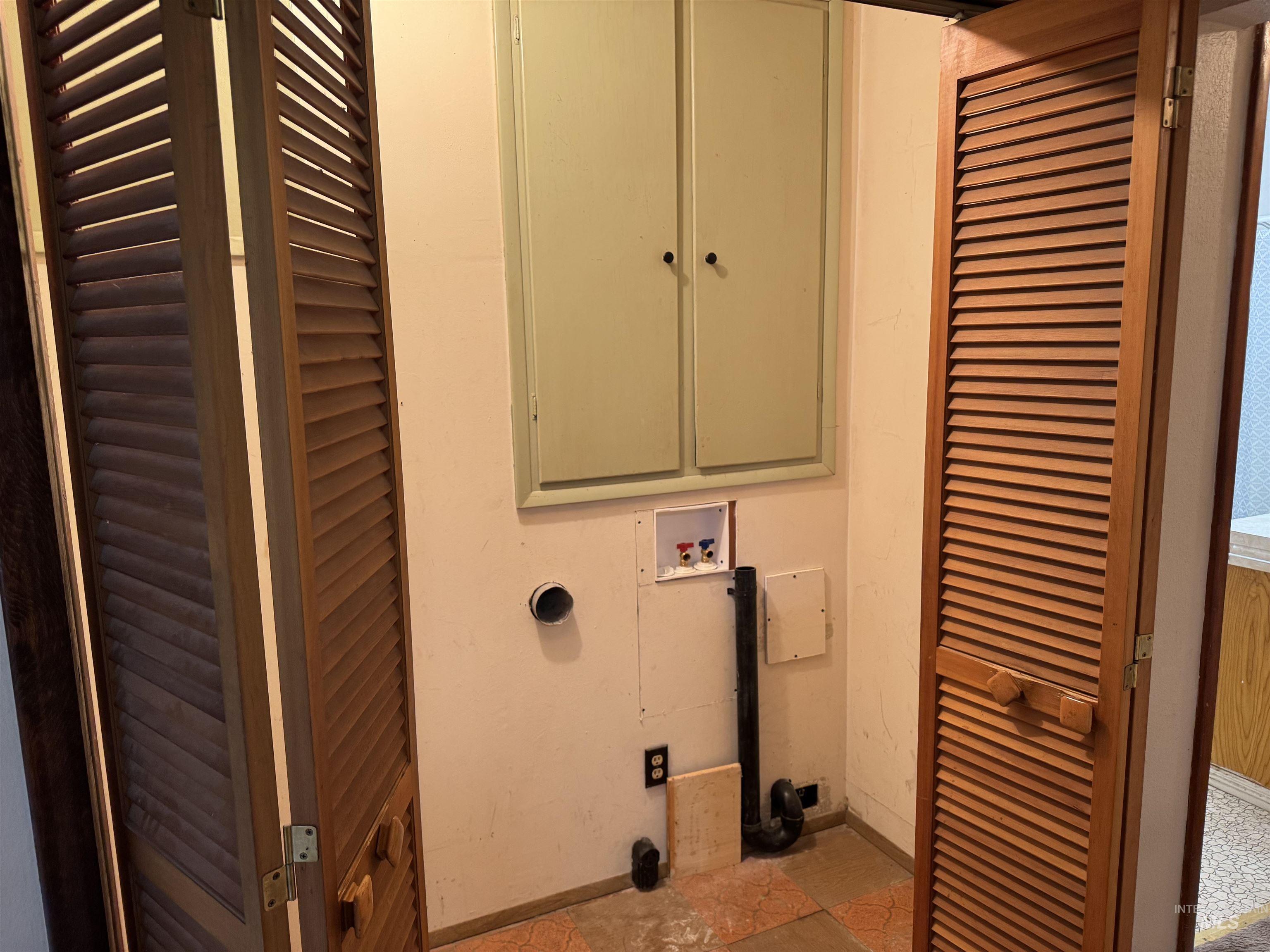 1373 Washington Street S, Twin Falls, Idaho 83301, 2 Bedrooms, 1 Bathroom, Residential For Sale, Price $247,500,MLS 98967931