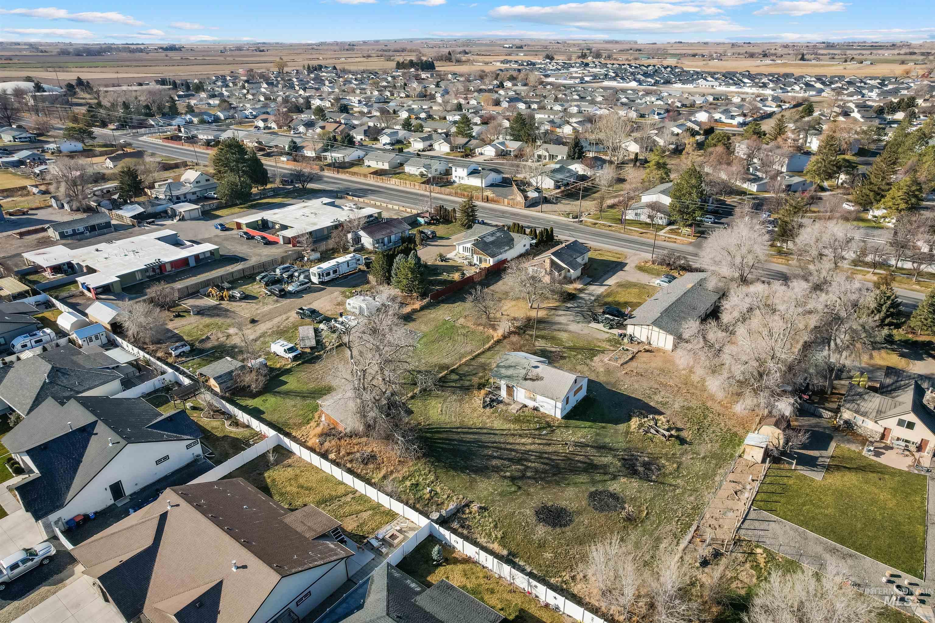 1373 Washington Street S, Twin Falls, Idaho 83301, 2 Bedrooms, 1 Bathroom, Residential For Sale, Price $247,500,MLS 98967931