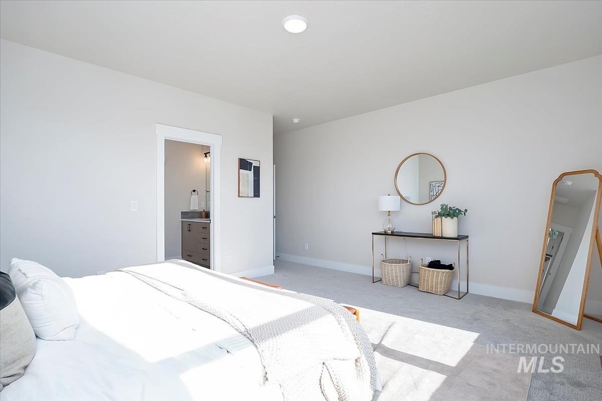 6086 S Corsican, Meridian, Idaho 83642, 3 Bedrooms, 2 Bathrooms, Residential For Sale, Price $569,900,MLS 98967934