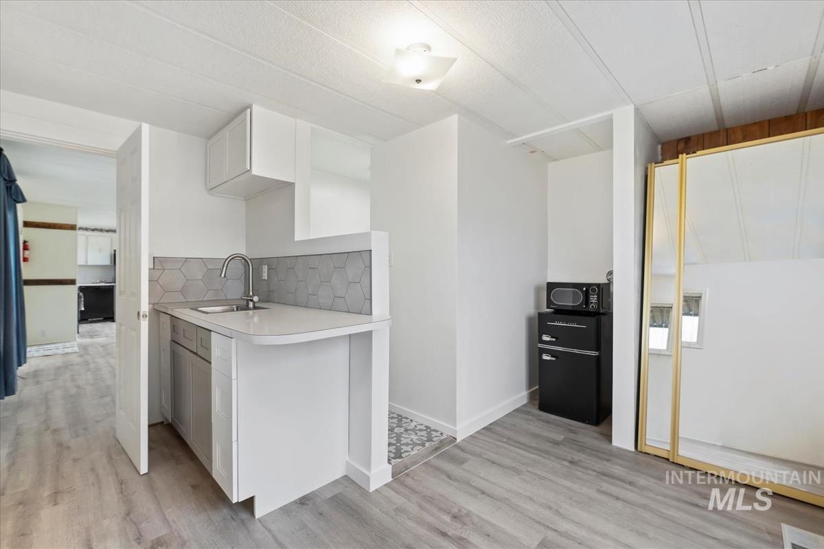 10167 W Maymie Rd., Boise, Idaho 83714, 3 Bedrooms, 2 Bathrooms, Residential For Sale, Price $285,000,MLS 98967937