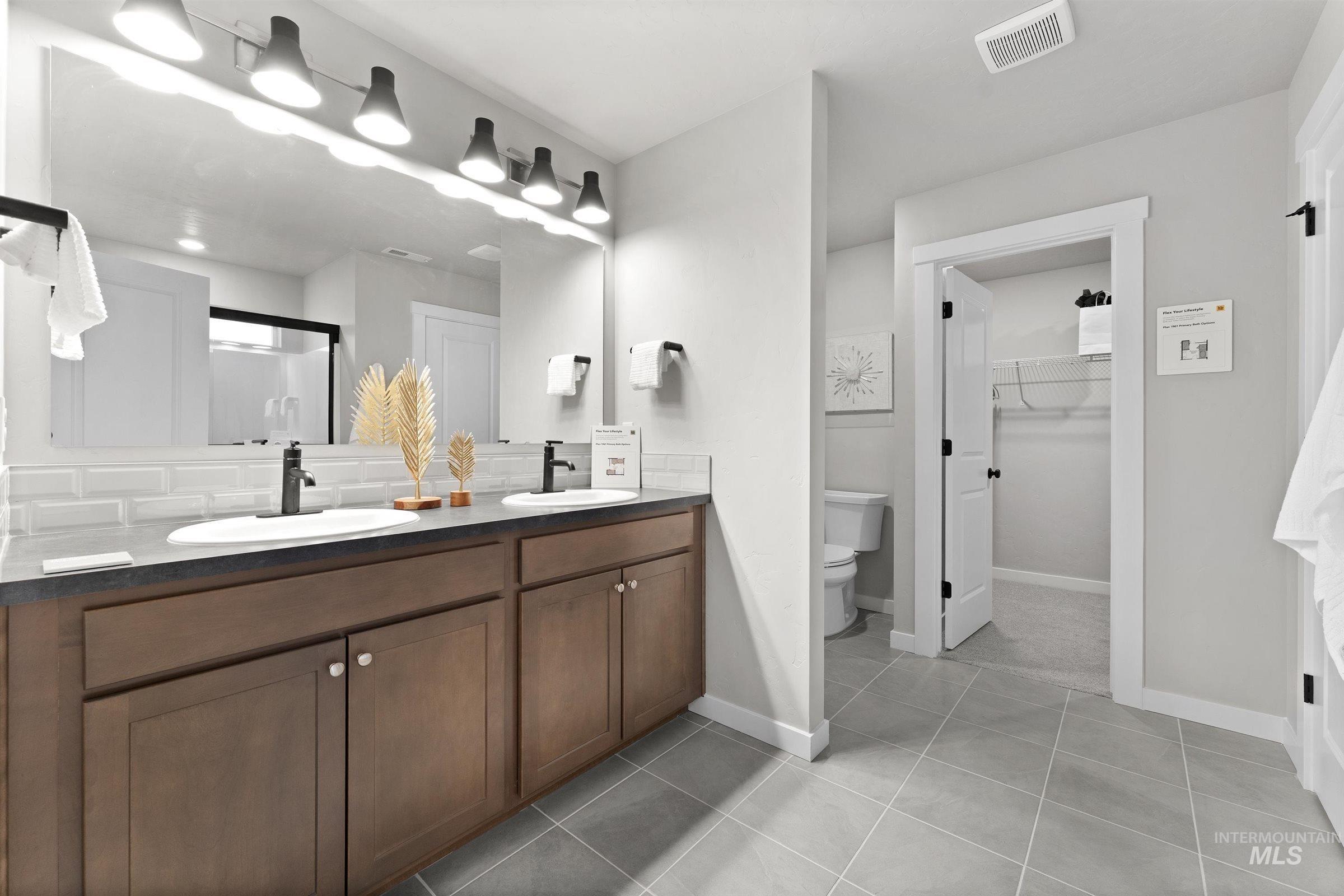 4141 S Colditz Way, Meridian, Idaho 83642, 3 Bedrooms, 2.5 Bathrooms, Residential For Sale, Price $475,990,MLS 98967938