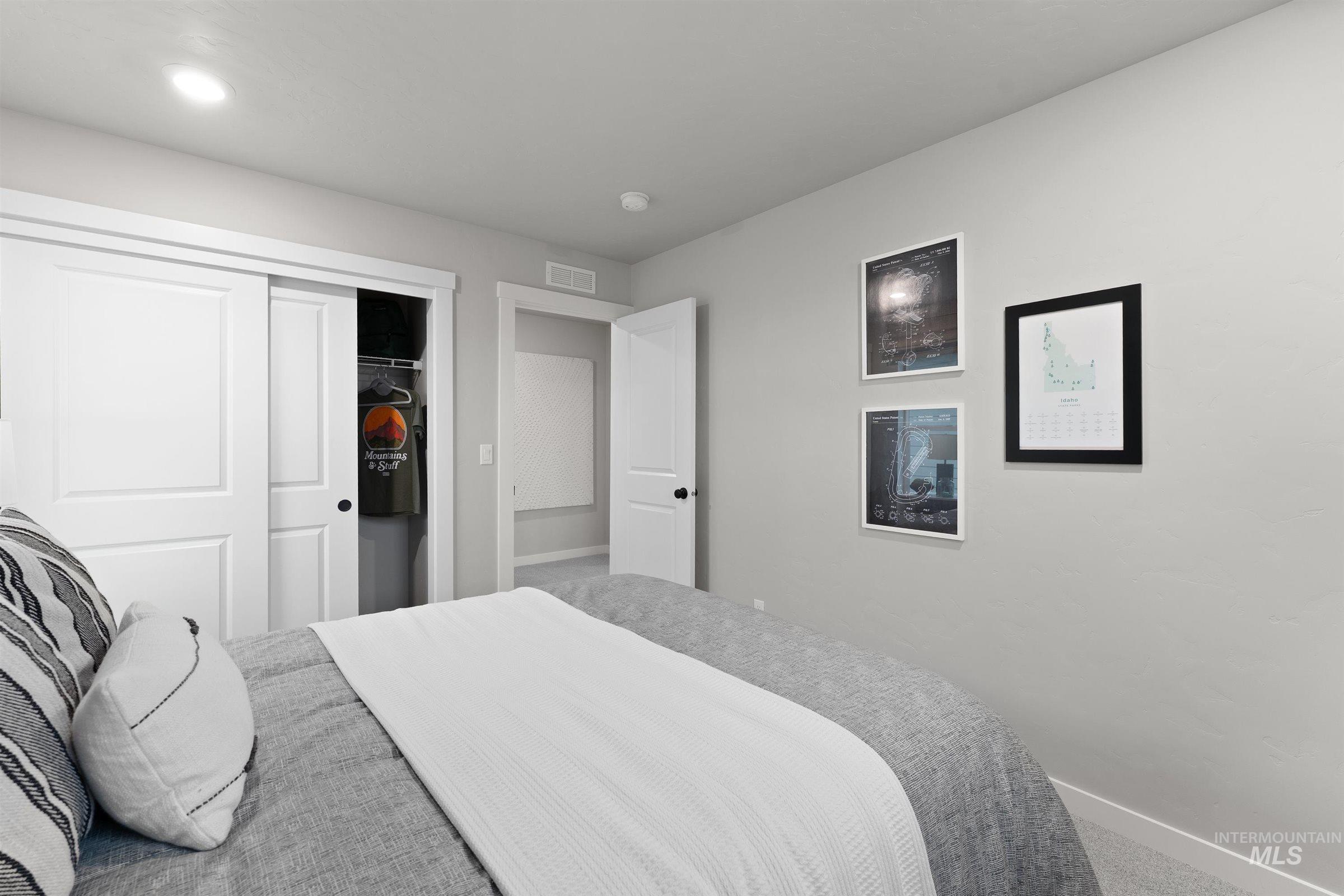 4141 S Colditz Way, Meridian, Idaho 83642, 3 Bedrooms, 2.5 Bathrooms, Residential For Sale, Price $475,990,MLS 98967938