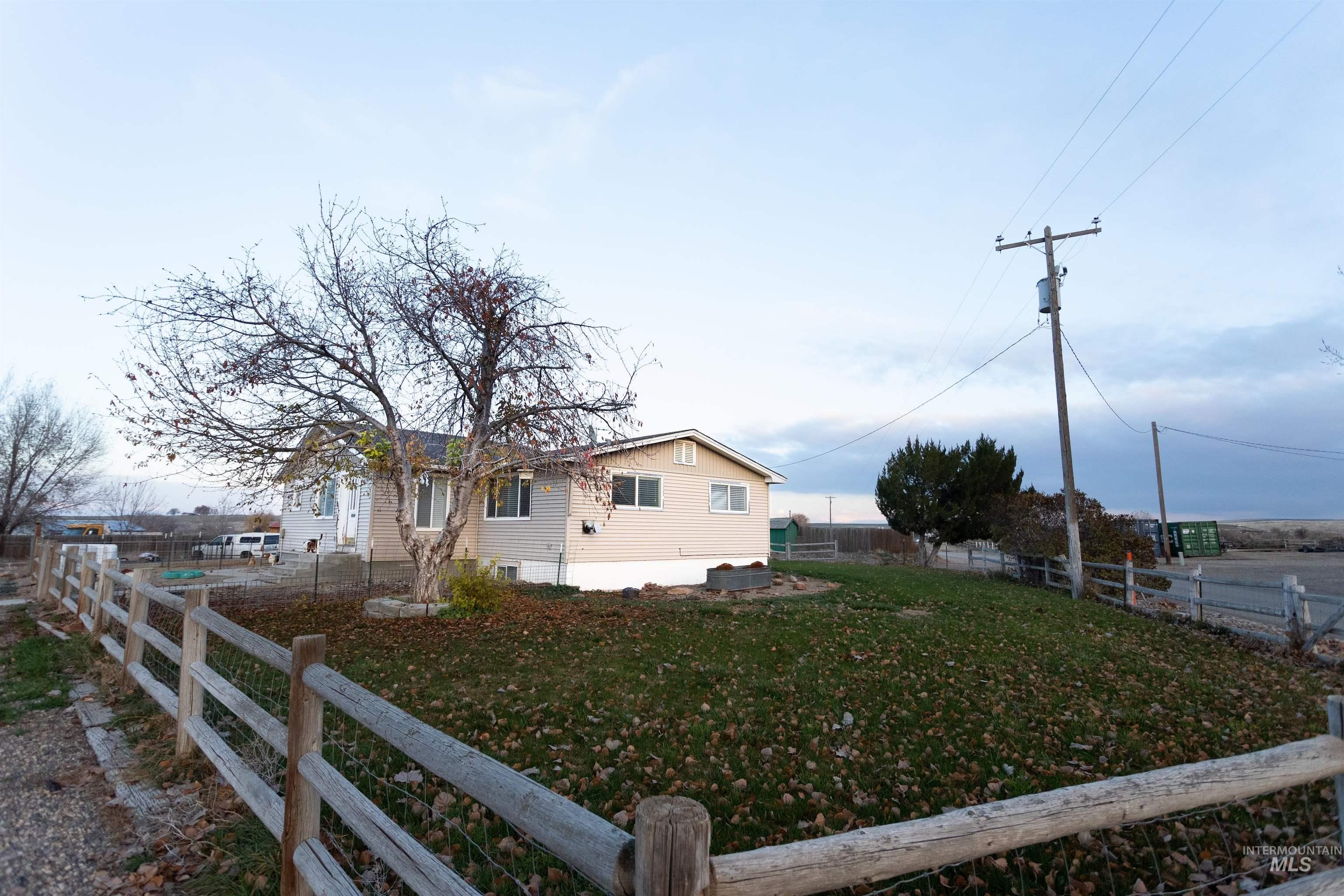 1400 Anderson Corner Rd, Parma, Idaho 83660, 3 Bedrooms, 2 Bathrooms, Residential For Sale, Price $575,000,MLS 98967945