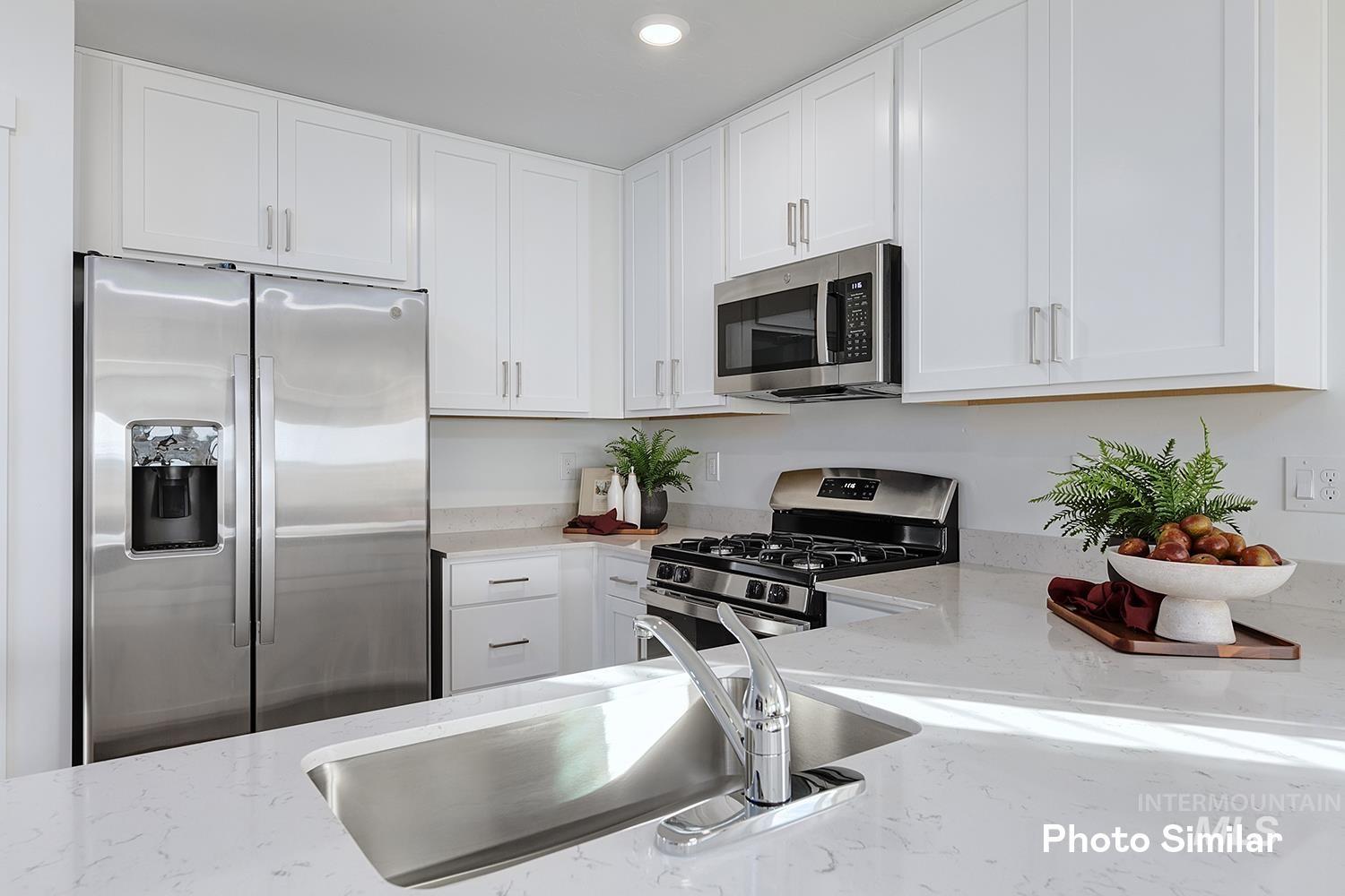 3045 N Kankakee Way, Kuna, Idaho 83634, 3 Bedrooms, 2 Bathrooms, Residential For Sale, Price $409,850,MLS 98967954