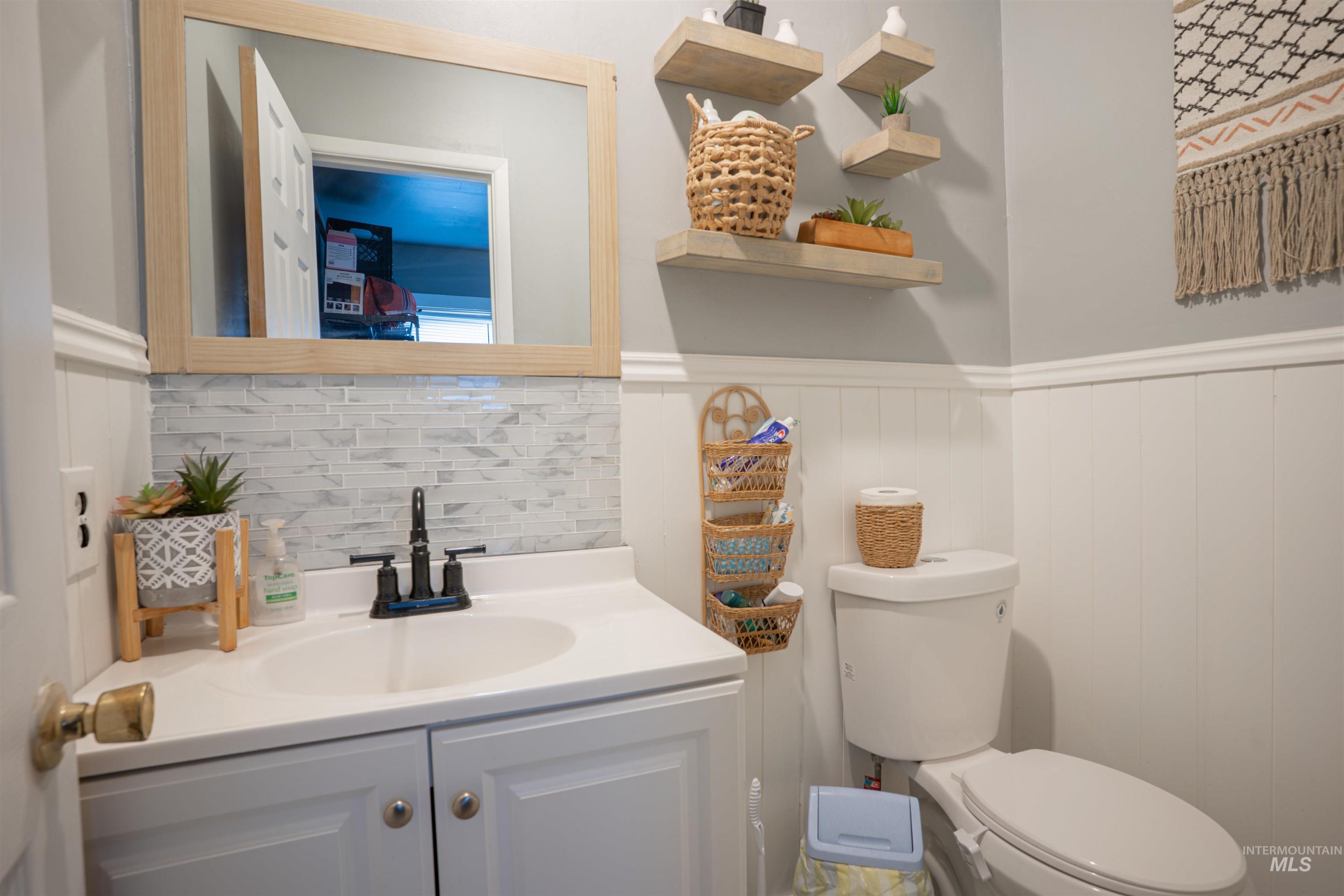 714 Linden Street, Buhl, Idaho 83316, 3 Bedrooms, 1.5 Bathrooms, Residential For Sale, Price $235,000,MLS 98967959