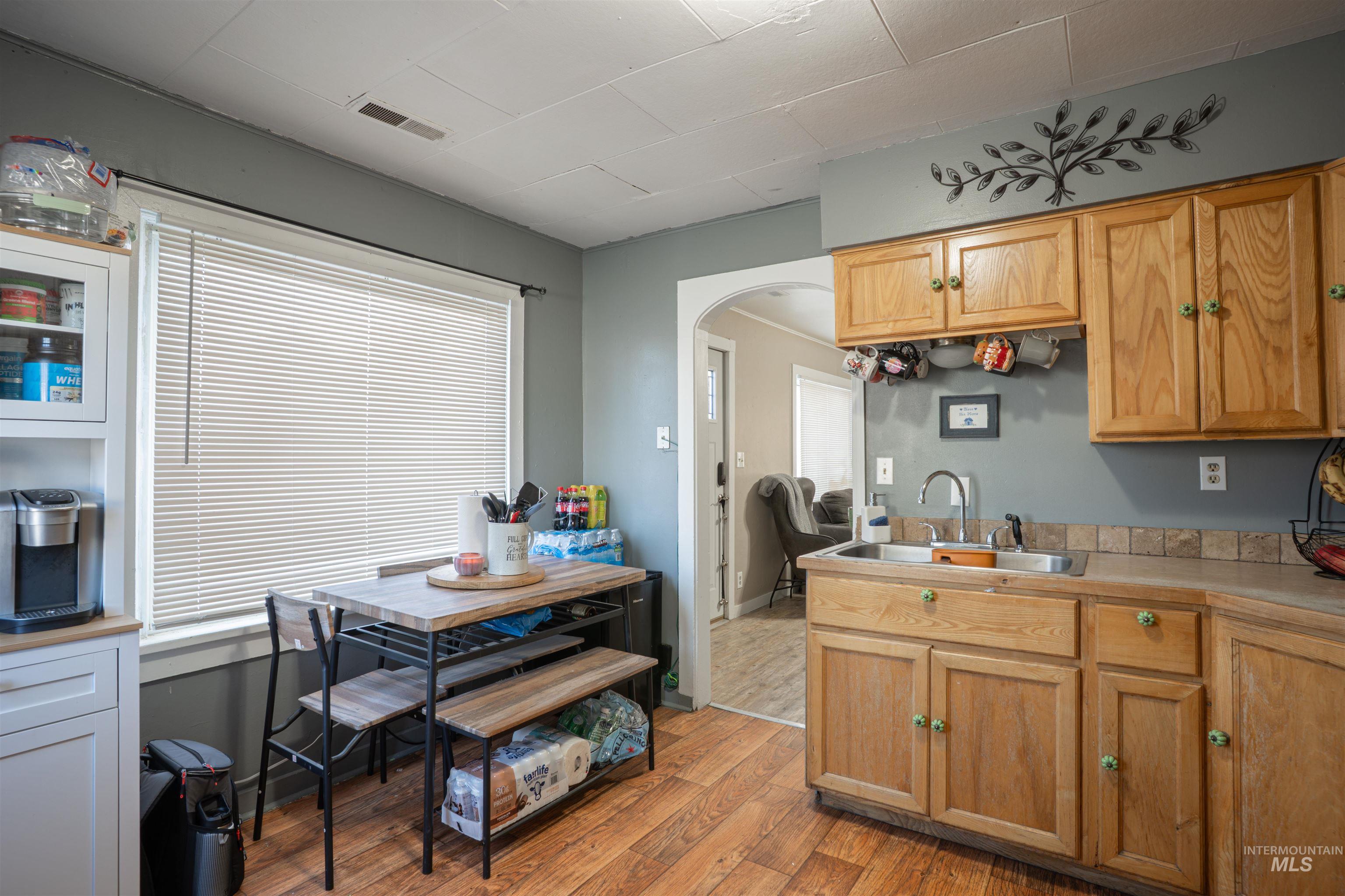 714 Linden Street, Buhl, Idaho 83316, 3 Bedrooms, 1.5 Bathrooms, Residential For Sale, Price $235,000,MLS 98967959