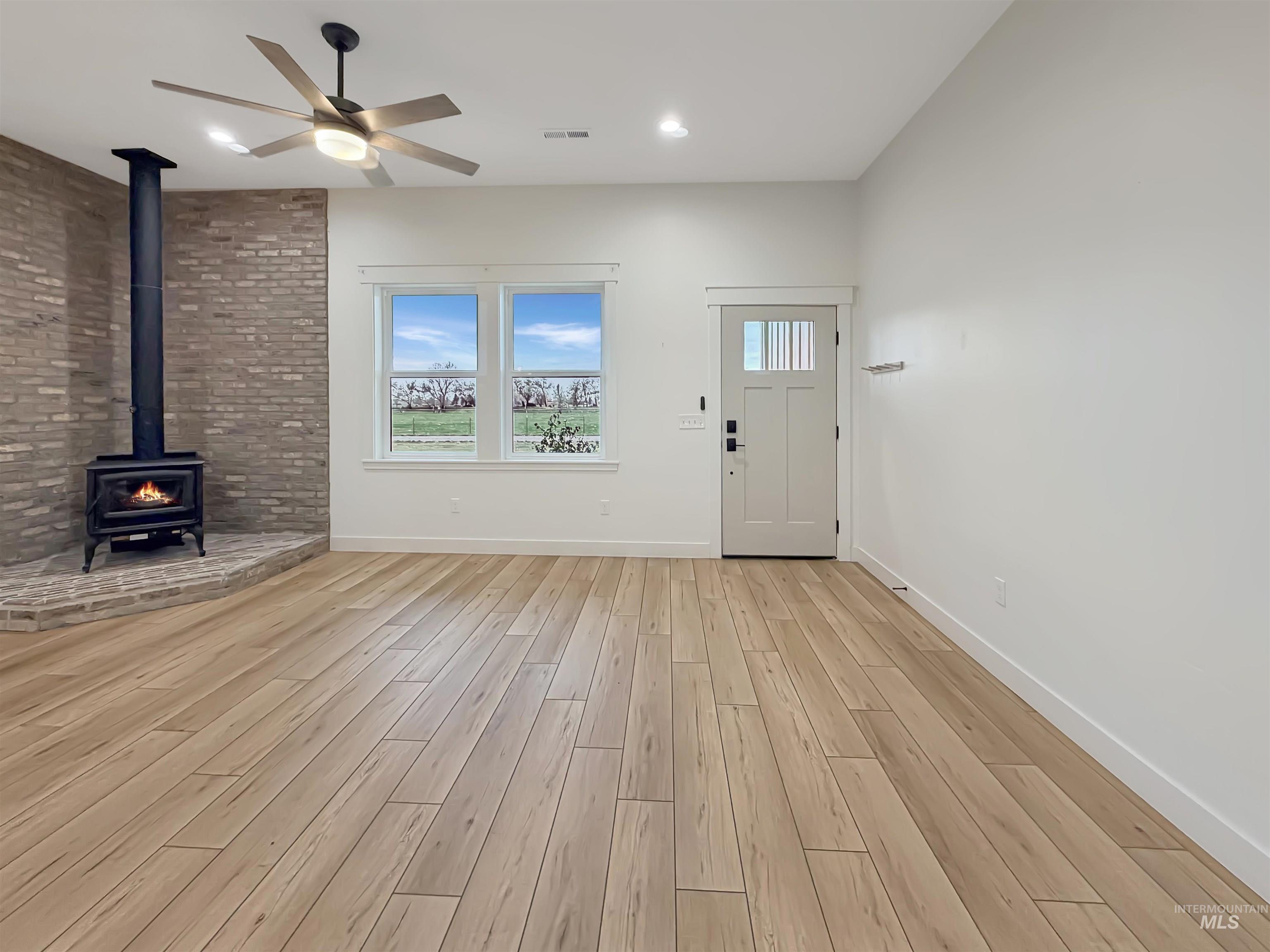 119 E Shamrock Ln, Rupert, Idaho 83350-0000, 3 Bedrooms, 2 Bathrooms, Residential For Sale, Price $525,000,MLS 98967966