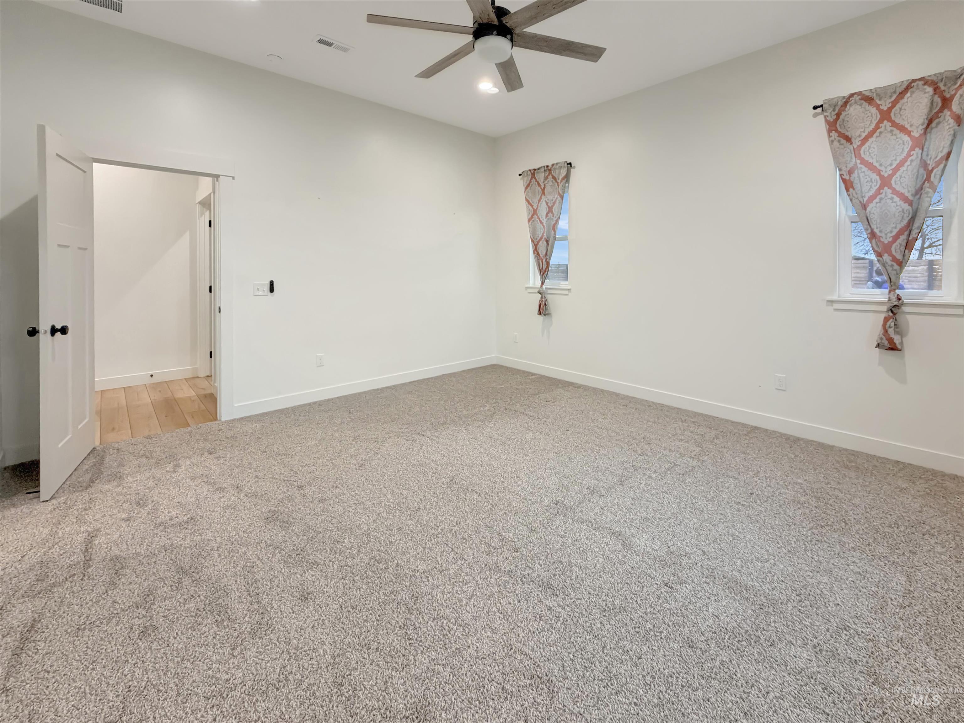 119 E Shamrock Ln, Rupert, Idaho 83350-0000, 3 Bedrooms, 2 Bathrooms, Residential For Sale, Price $525,000,MLS 98967966