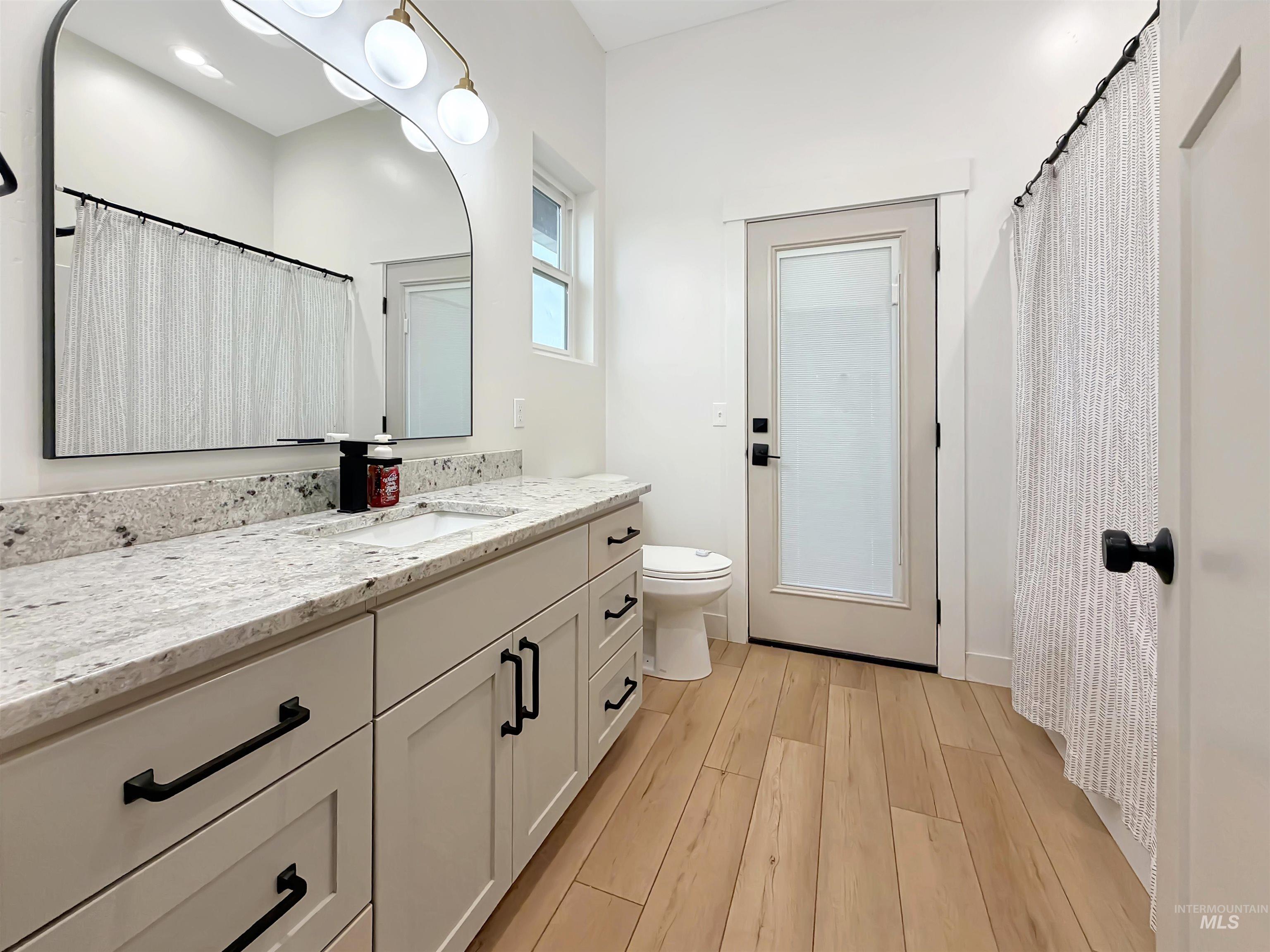 119 E Shamrock Ln, Rupert, Idaho 83350-0000, 3 Bedrooms, 2 Bathrooms, Residential For Sale, Price $525,000,MLS 98967966