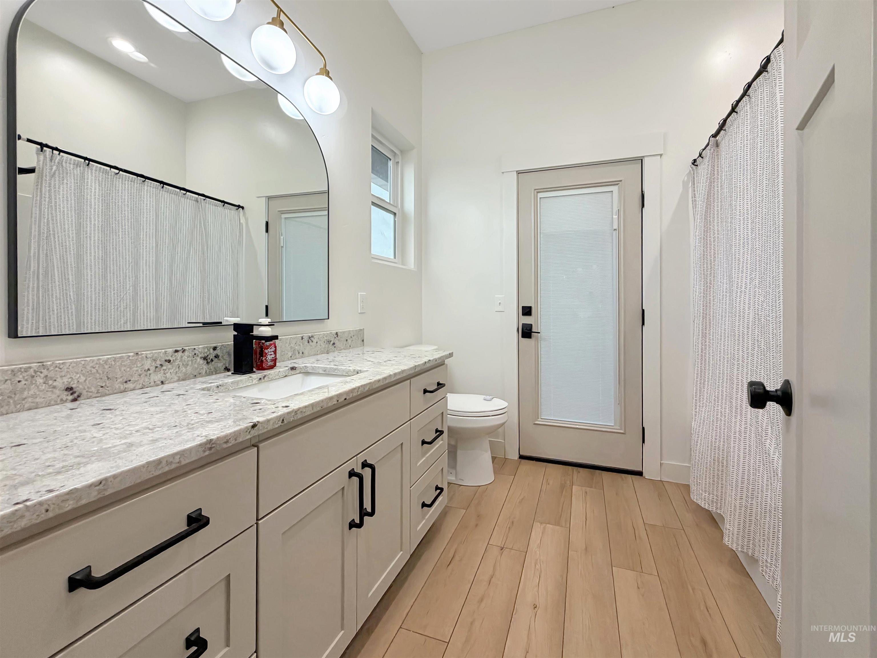 119 E Shamrock Ln, Rupert, Idaho 83350-0000, 3 Bedrooms, 2 Bathrooms, Residential For Sale, Price $525,000,MLS 98967966