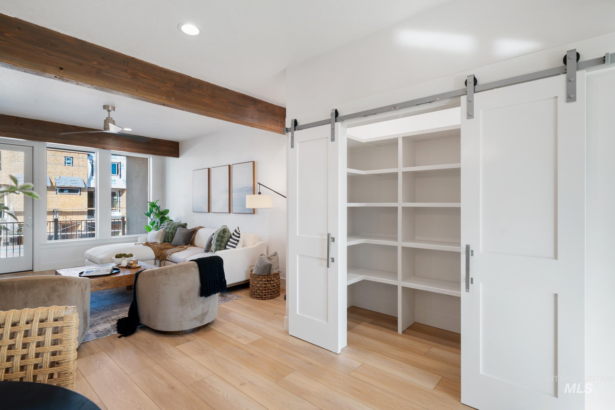 5281 N River Water Lane, Garden City, Idaho 83714, 2 Bedrooms, 3 Bathrooms, Residential For Sale, Price $742,900,MLS 98967974