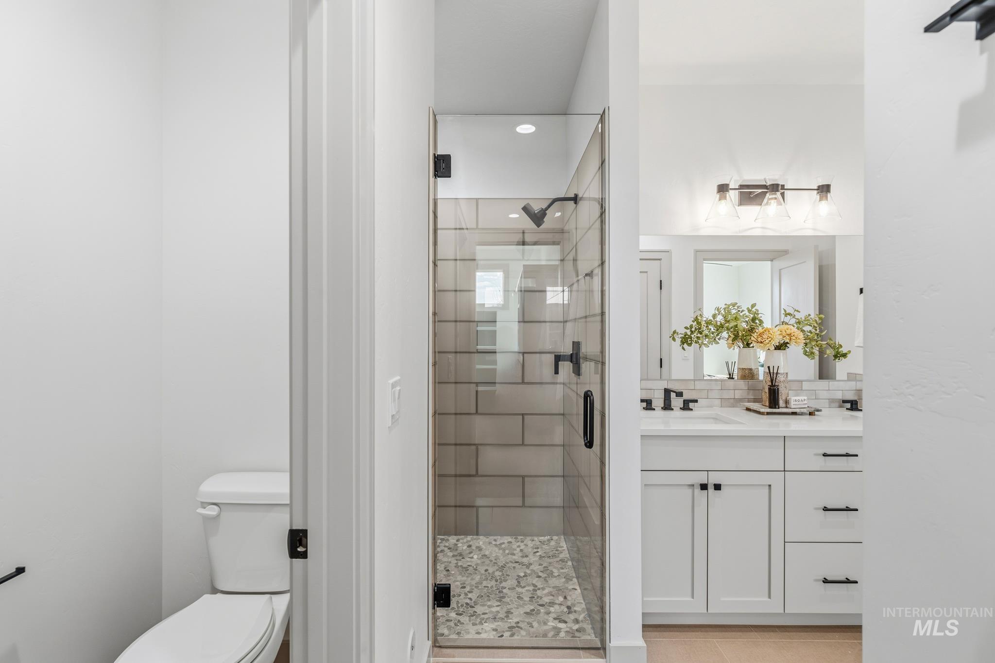 5273 N River Water Lane, Garden City, Idaho 83714, 4 Bedrooms, 3 Bathrooms, Residential For Sale, Price $934,900,MLS 98967975