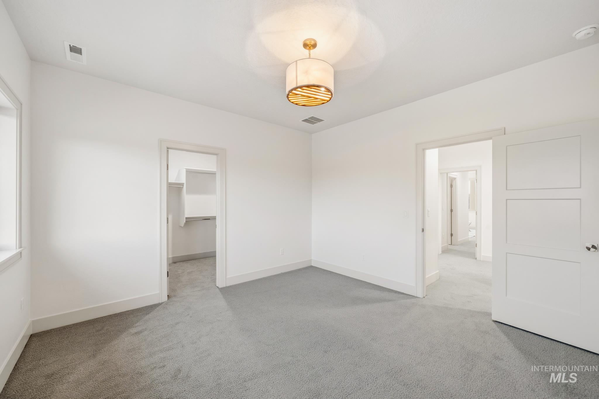 5287 N River Water Lane, Garden City, Idaho 83714, 3 Bedrooms, 2.5 Bathrooms, Residential For Sale, Price $769,900,MLS 98967976