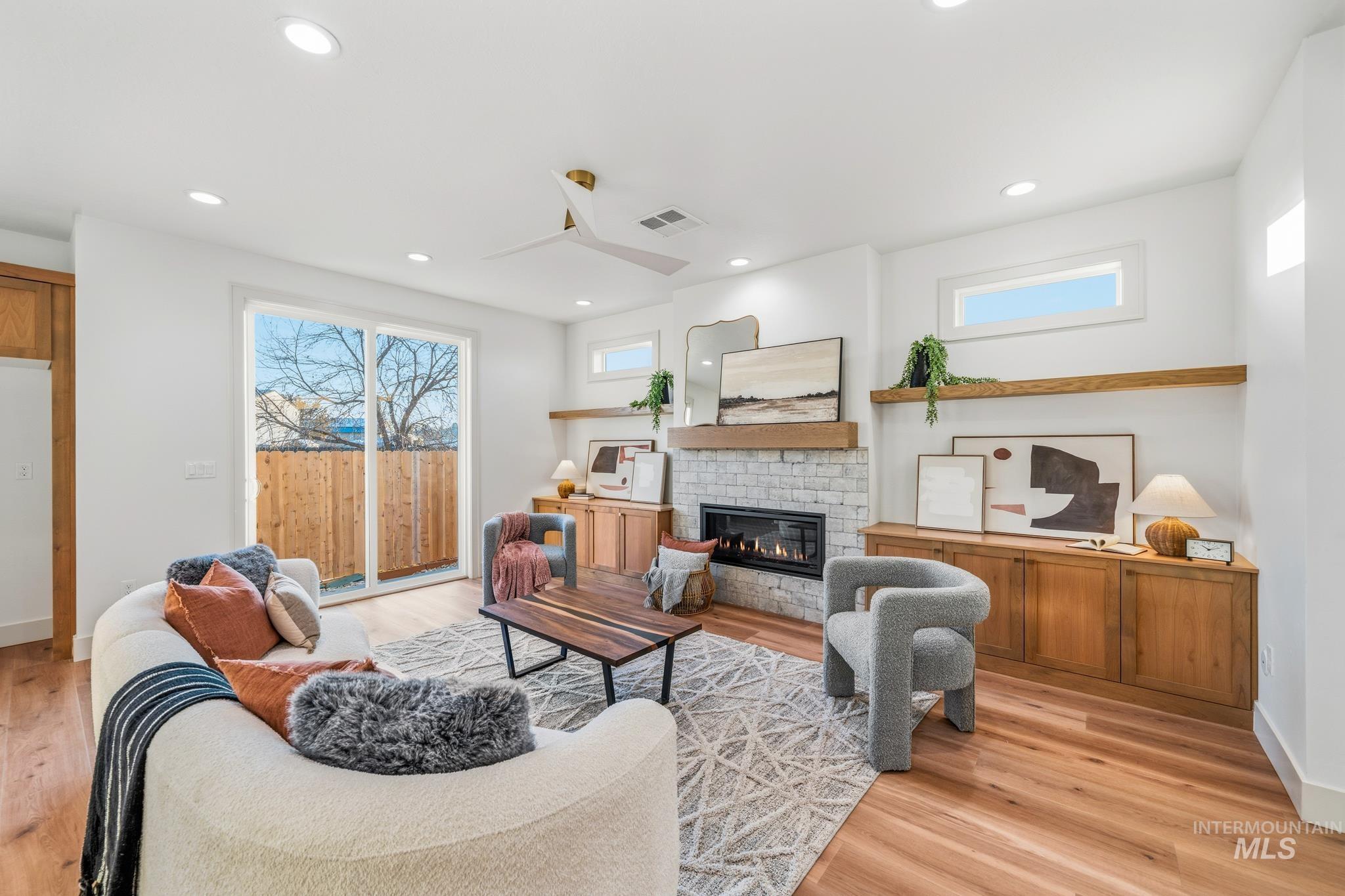 5287 N River Water Lane, Garden City, Idaho 83714, 3 Bedrooms, 2.5 Bathrooms, Residential For Sale, Price $769,900,MLS 98967976