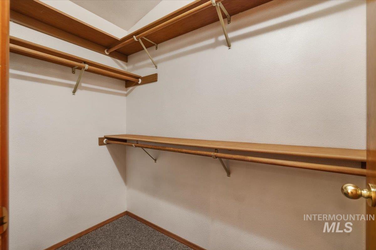 7134 W Amity Rd, Boise, Idaho 83709, 3 Bedrooms, 2 Bathrooms, Residential For Sale, Price $425,000,MLS 98967977