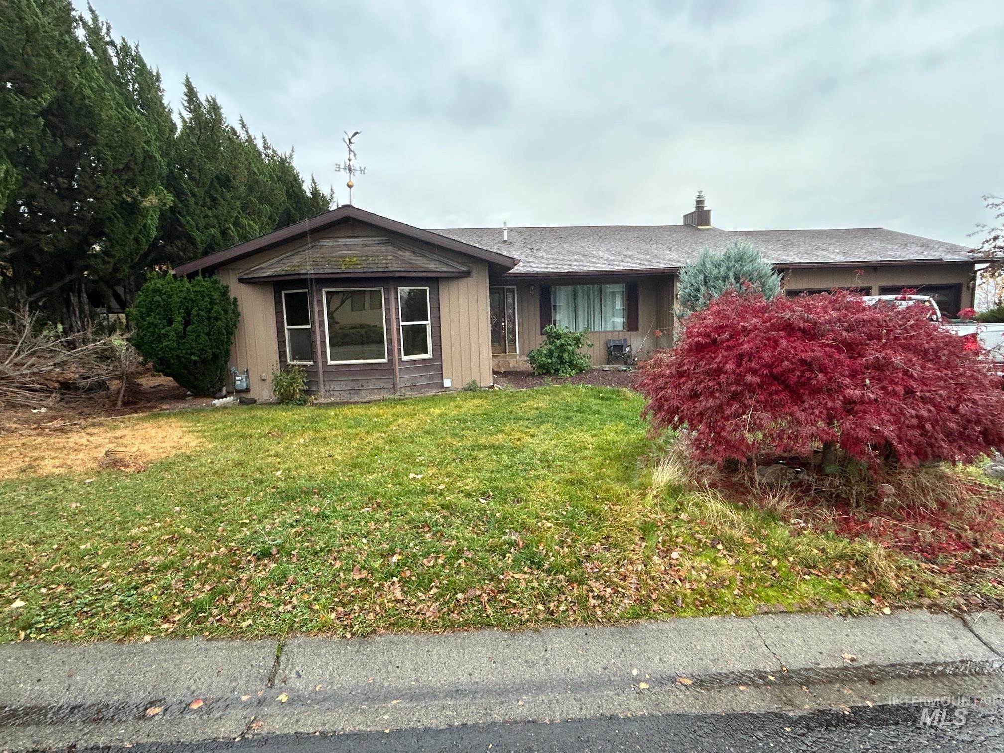 3590 Country Club Drive, Lewiston, Idaho 83501, 4 Bedrooms, 3 Bathrooms, Residential For Sale, Price $479,900,MLS 98967983