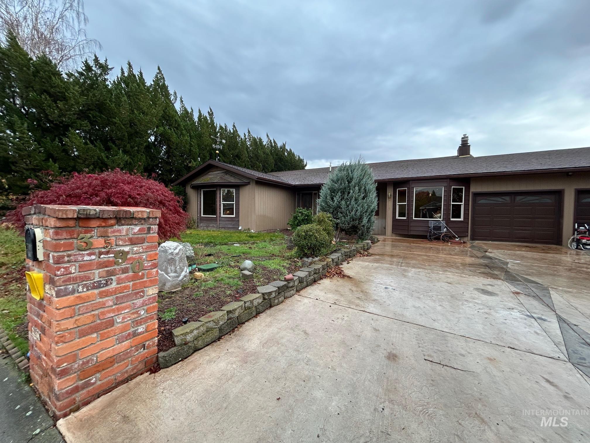 3590 Country Club Drive, Lewiston, Idaho 83501, 4 Bedrooms, 3 Bathrooms, Residential For Sale, Price $479,900,MLS 98967983