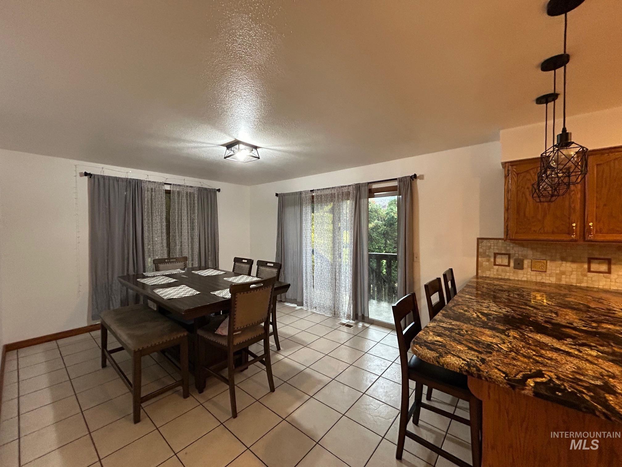 3590 Country Club Drive, Lewiston, Idaho 83501, 4 Bedrooms, 3 Bathrooms, Residential For Sale, Price $479,900,MLS 98967983