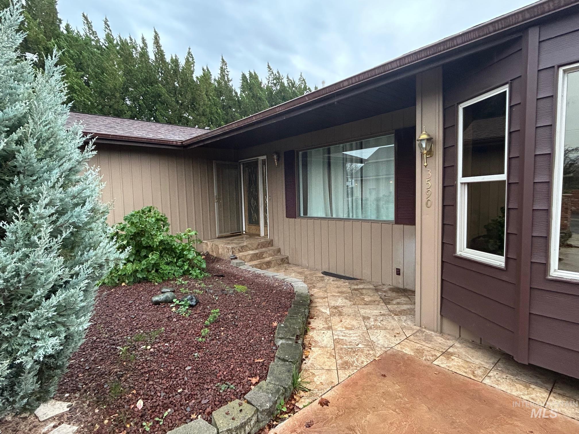 3590 Country Club Drive, Lewiston, Idaho 83501, 4 Bedrooms, 3 Bathrooms, Residential For Sale, Price $479,900,MLS 98967983