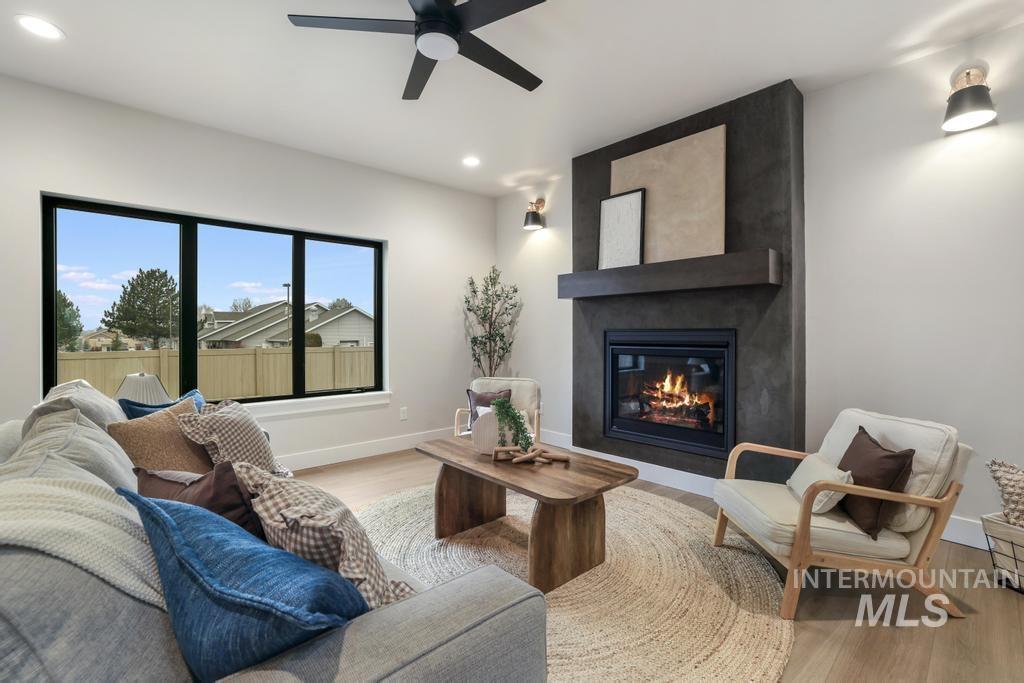 547 Canyon Falls Drive, Twin Falls, Idaho 83301, 4 Bedrooms, 3 Bathrooms, Residential For Sale, Price $595,000,MLS 98967993