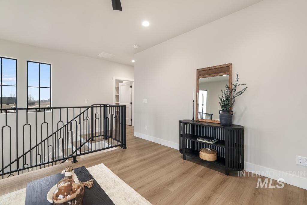 547 Canyon Falls Drive, Twin Falls, Idaho 83301, 4 Bedrooms, 3 Bathrooms, Residential For Sale, Price $595,000,MLS 98967993