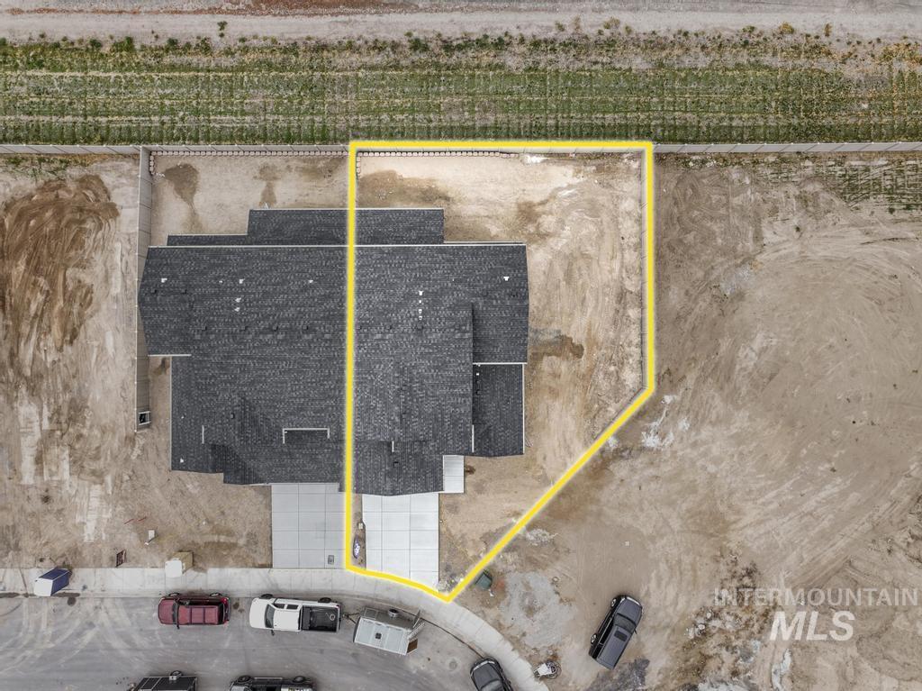 547 Canyon Falls Drive, Twin Falls, Idaho 83301, 4 Bedrooms, 3 Bathrooms, Residential For Sale, Price $595,000,MLS 98967993