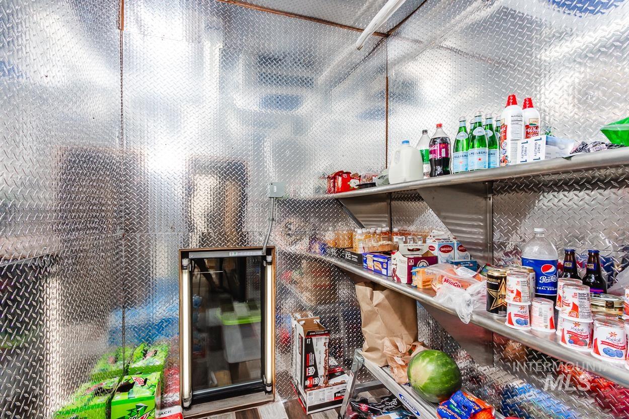 467 Gold Fork Rd, Donnelly, Idaho 83615, 5 Bedrooms, 4 Bathrooms, Residential For Sale, Price $2,390,000, 98967997