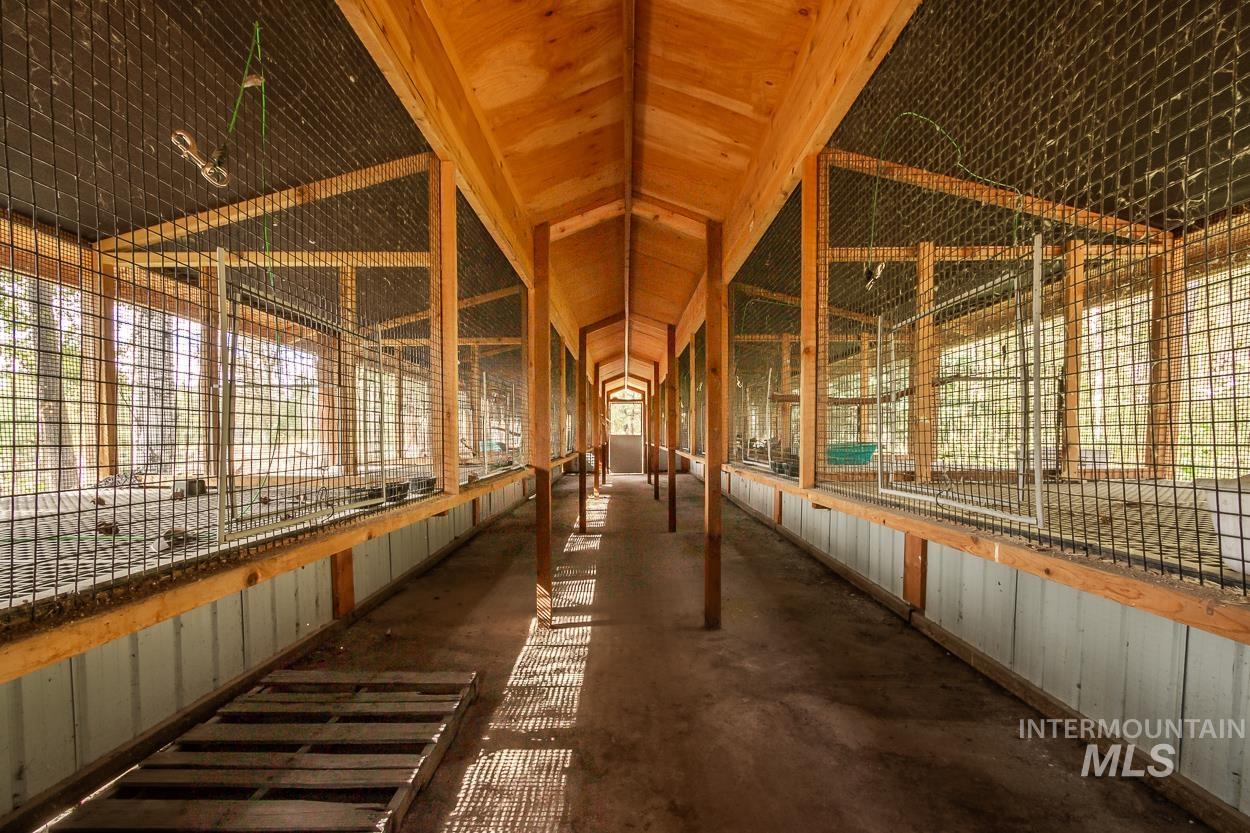 467 Gold Fork Rd, Donnelly, Idaho 83615, 5 Bedrooms, 4 Bathrooms, Residential For Sale, Price $2,390,000, 98967997