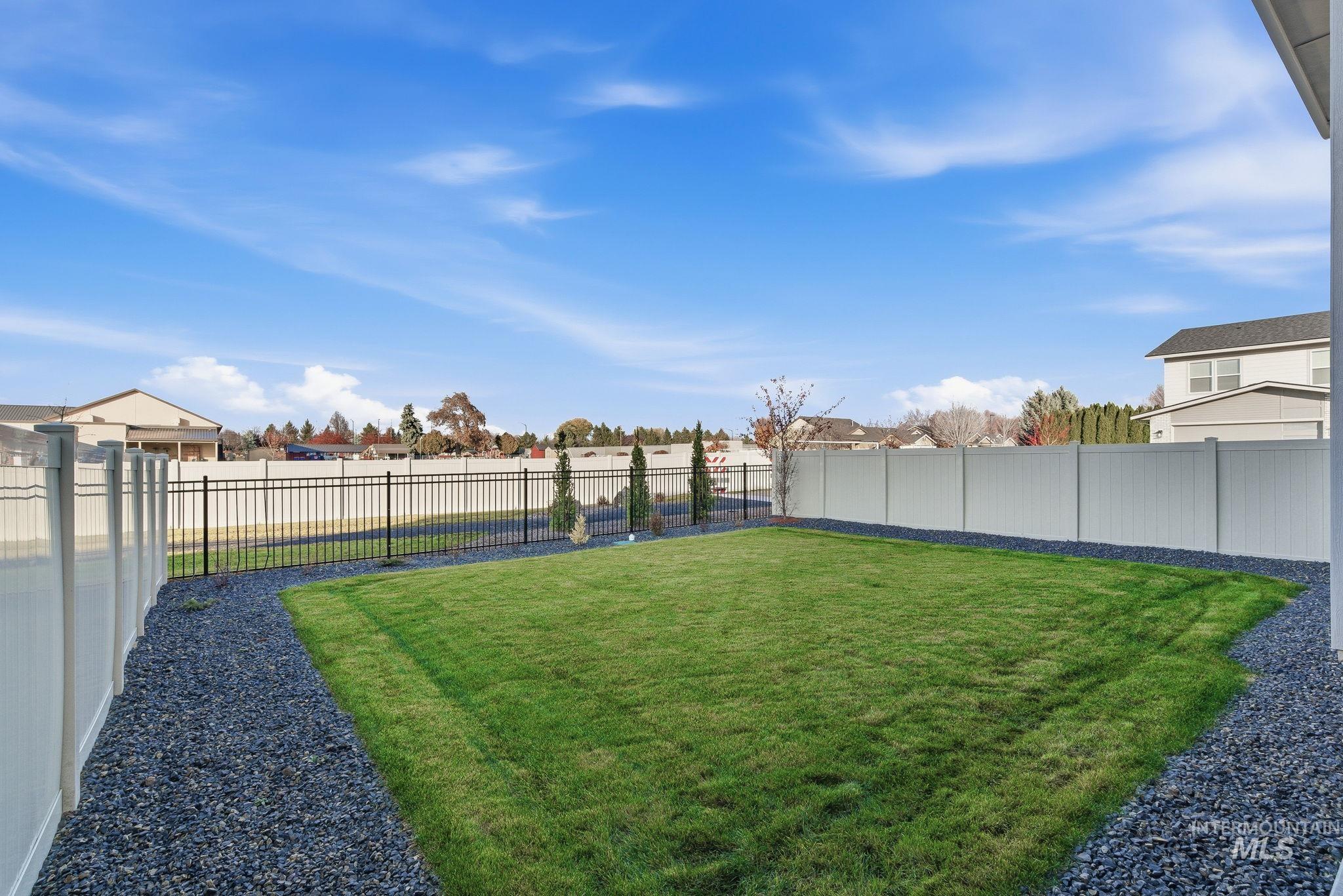 664 E Lockhart St, Meridian, Idaho 83646, 4 Bedrooms, 2.5 Bathrooms, Residential For Sale, Price $684,990,MLS 98967998