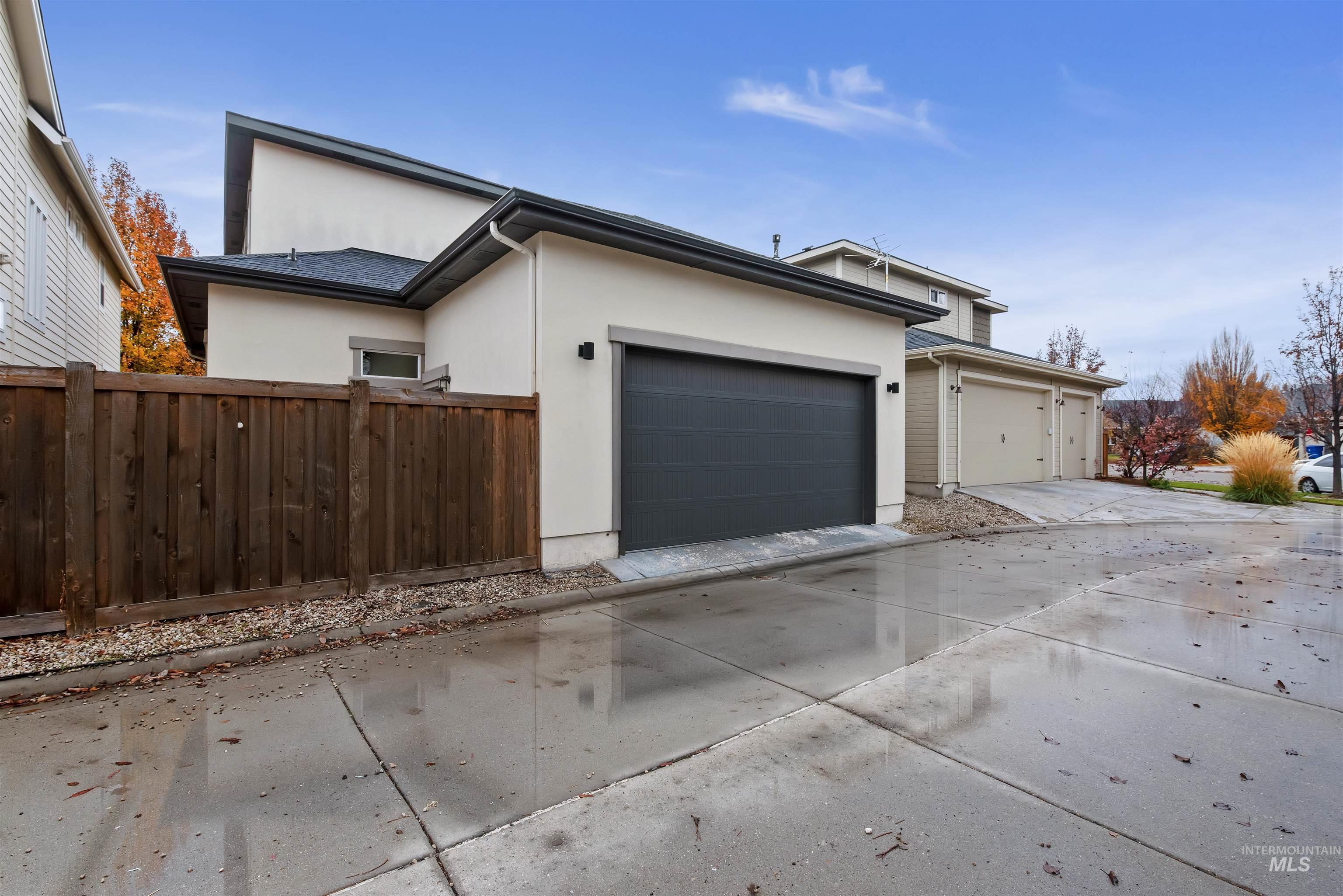 11324 W Kuhnen Dr, Boise, Idaho 83709, 3 Bedrooms, 2.5 Bathrooms, Residential For Sale, Price $454,900,MLS 98968007