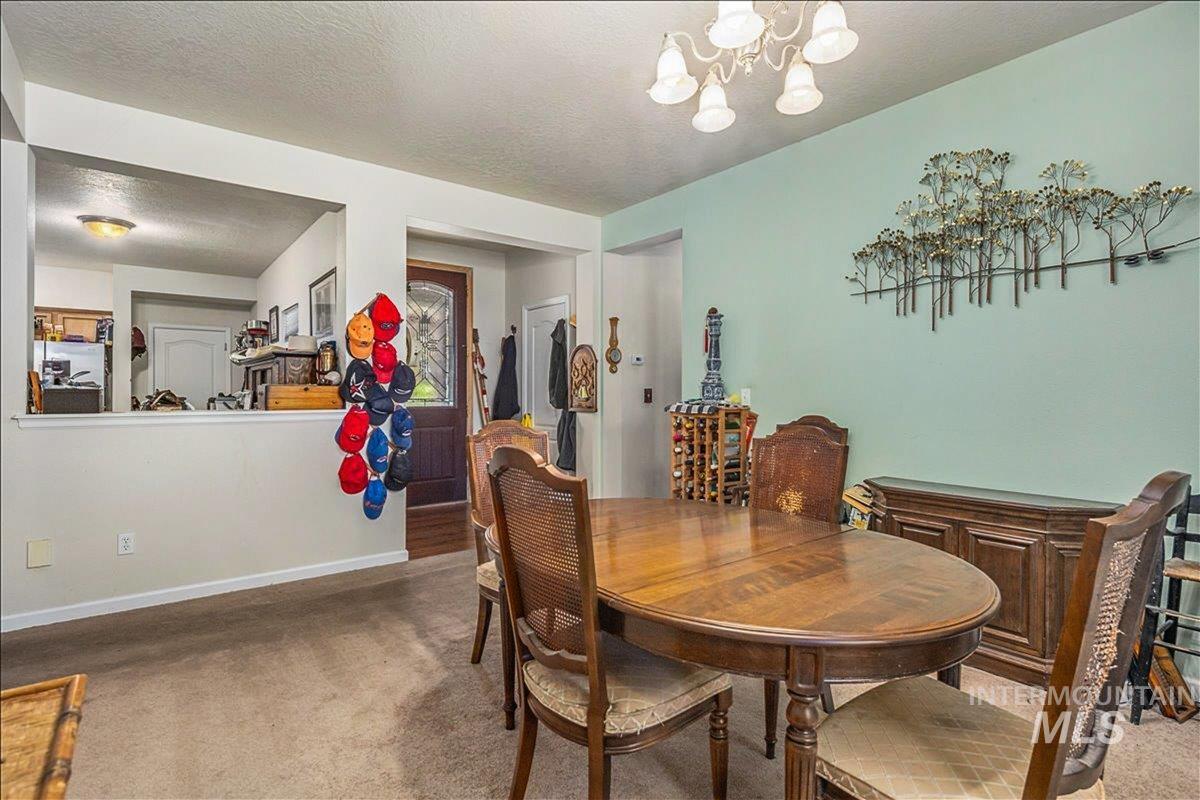 915 N Glen Aspen, Star, Idaho 83669, 3 Bedrooms, 3 Bathrooms, Residential For Sale, Price $730,000, 98968010