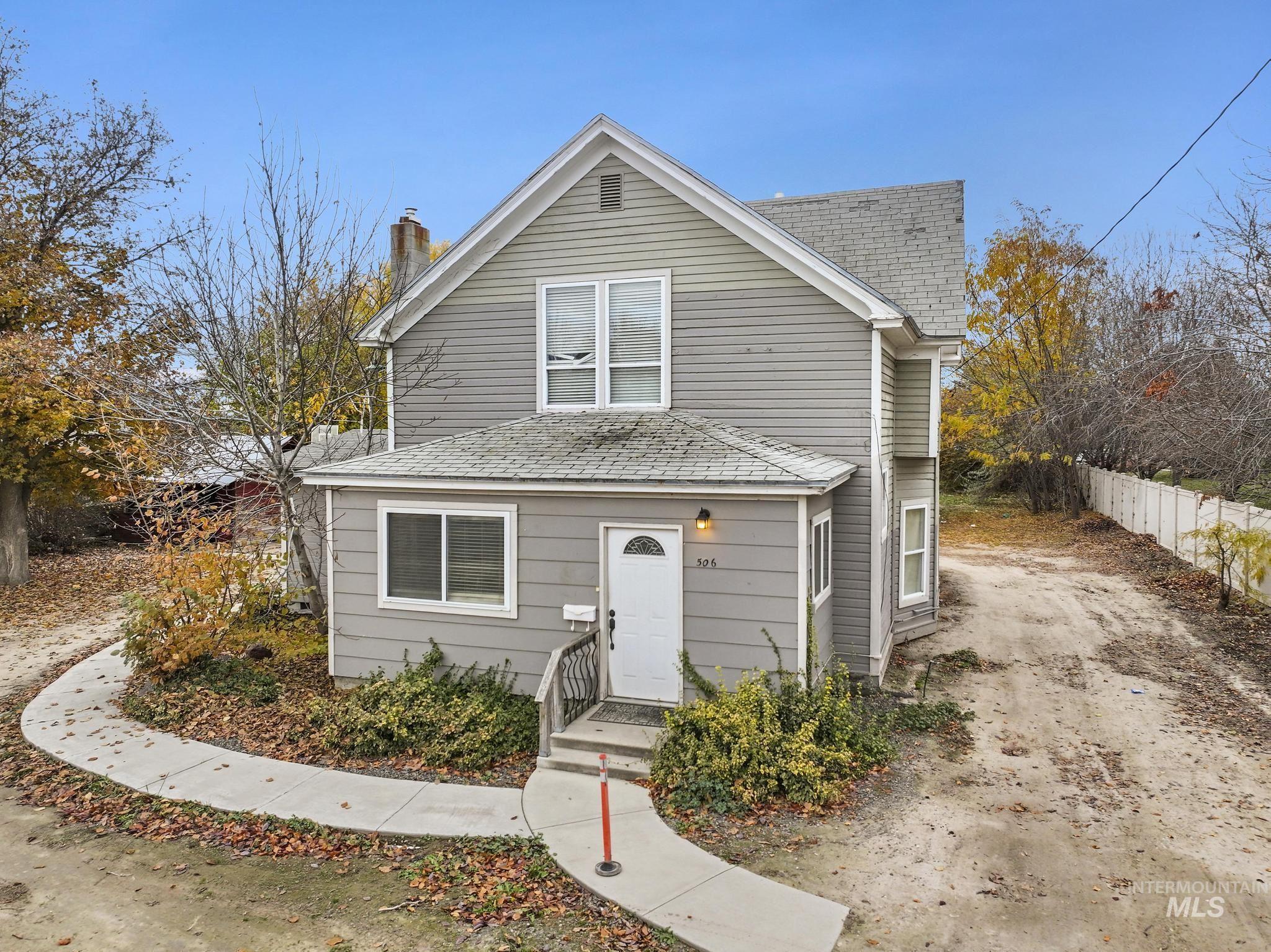 506 E Linden, Caldwell, Idaho 83605, 4 Bedrooms, 2.5 Bathrooms, Residential For Sale, Price $440,000,MLS 98968012