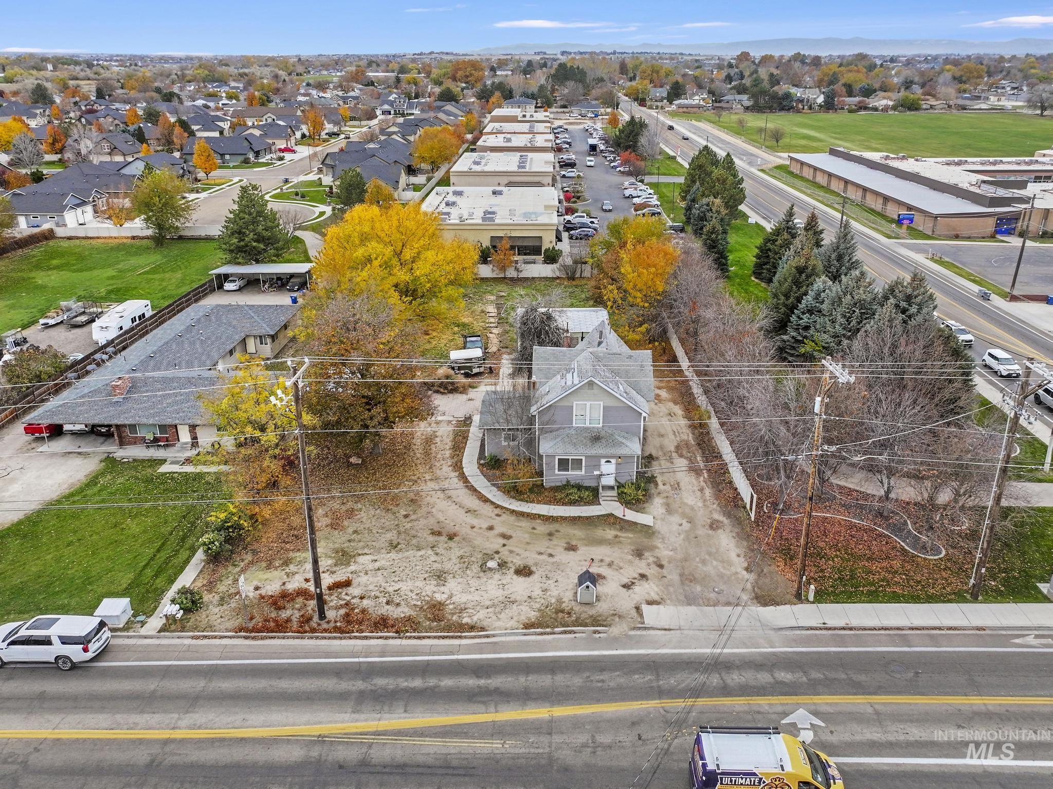 506 E Linden, Caldwell, Idaho 83605, 4 Bedrooms, 2.5 Bathrooms, Residential For Sale, Price $440,000, 98968012